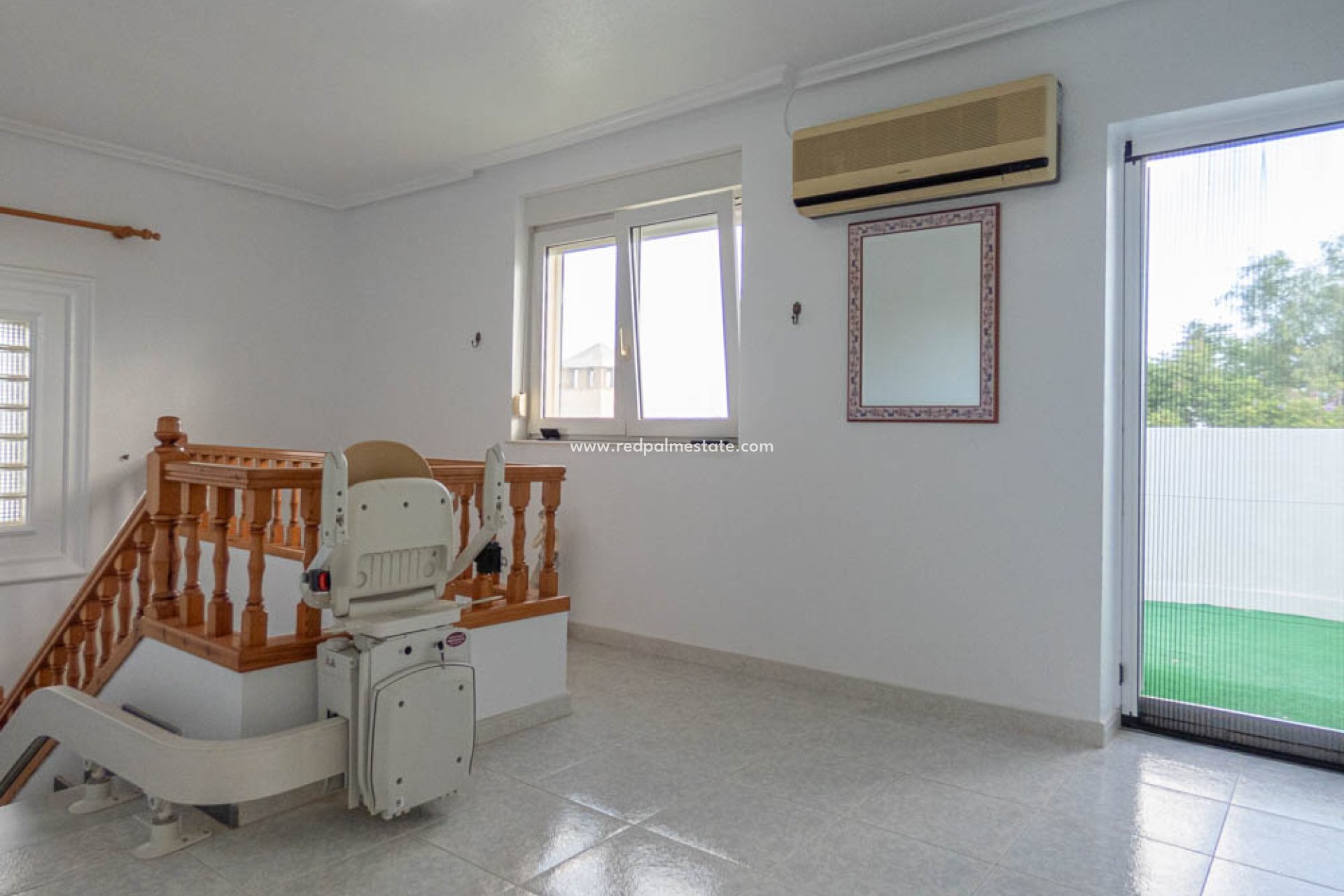 Videresalg - Villa -
San Miguel de Salinas - Inland