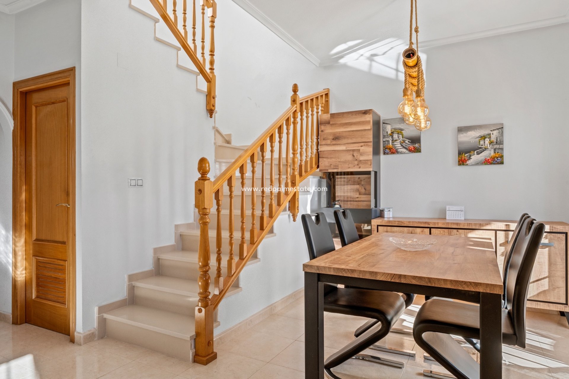 Videresalg - Villa -
San Miguel de Salinas - Inland