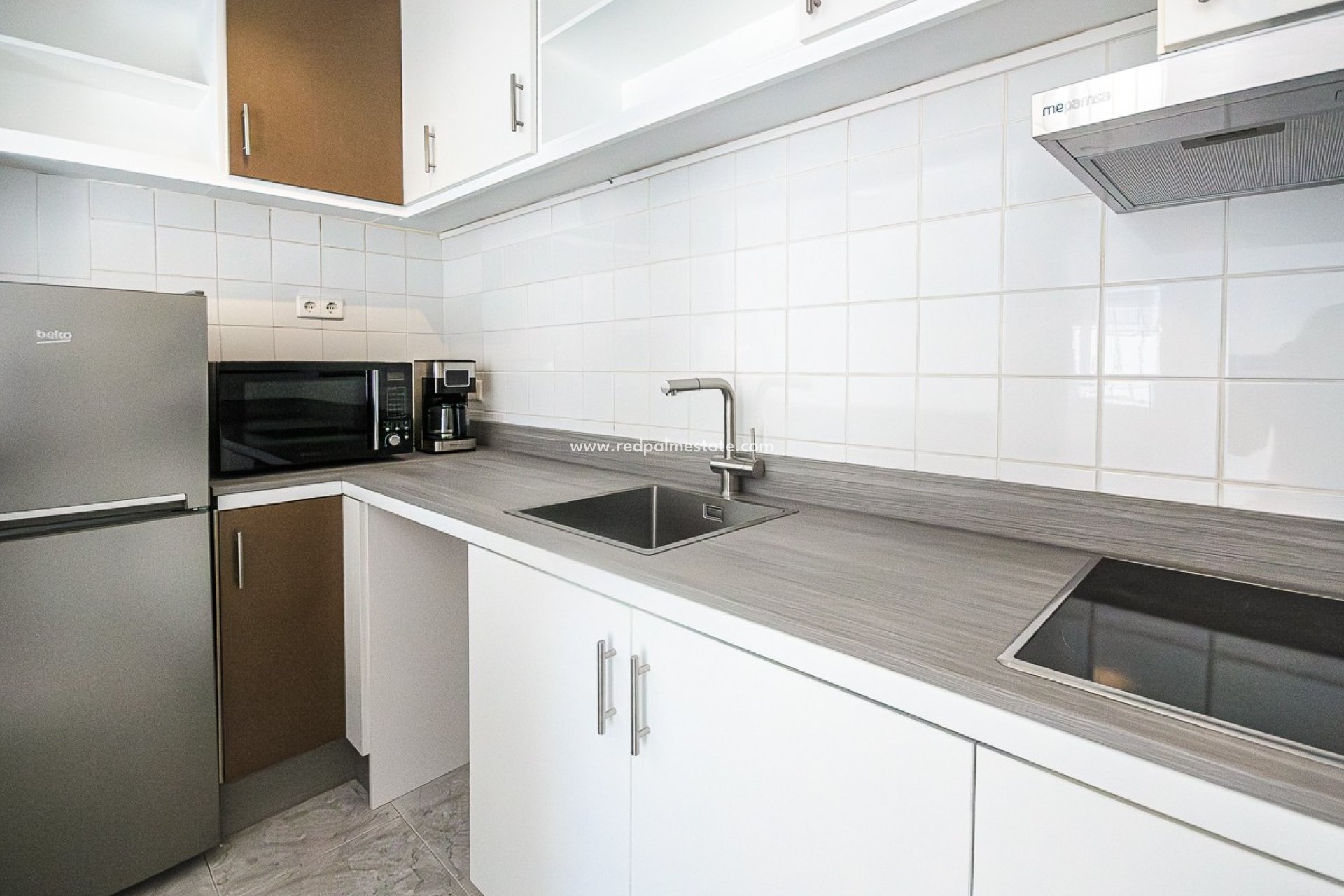 Videresalg - Villa -
San Miguel de Salinas - Inland