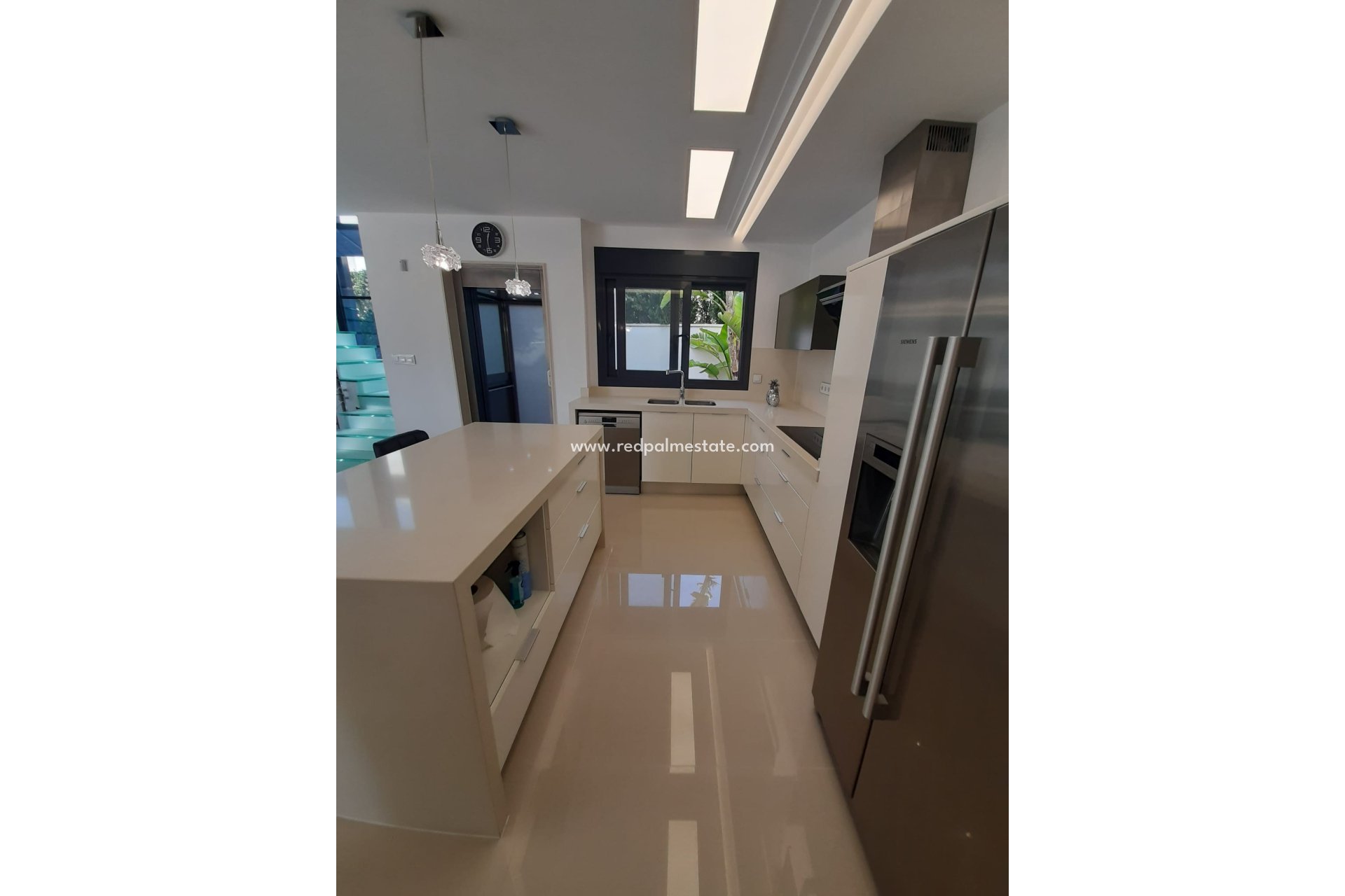 Videresalg - Villa -
San Miguel de Salinas - Inland