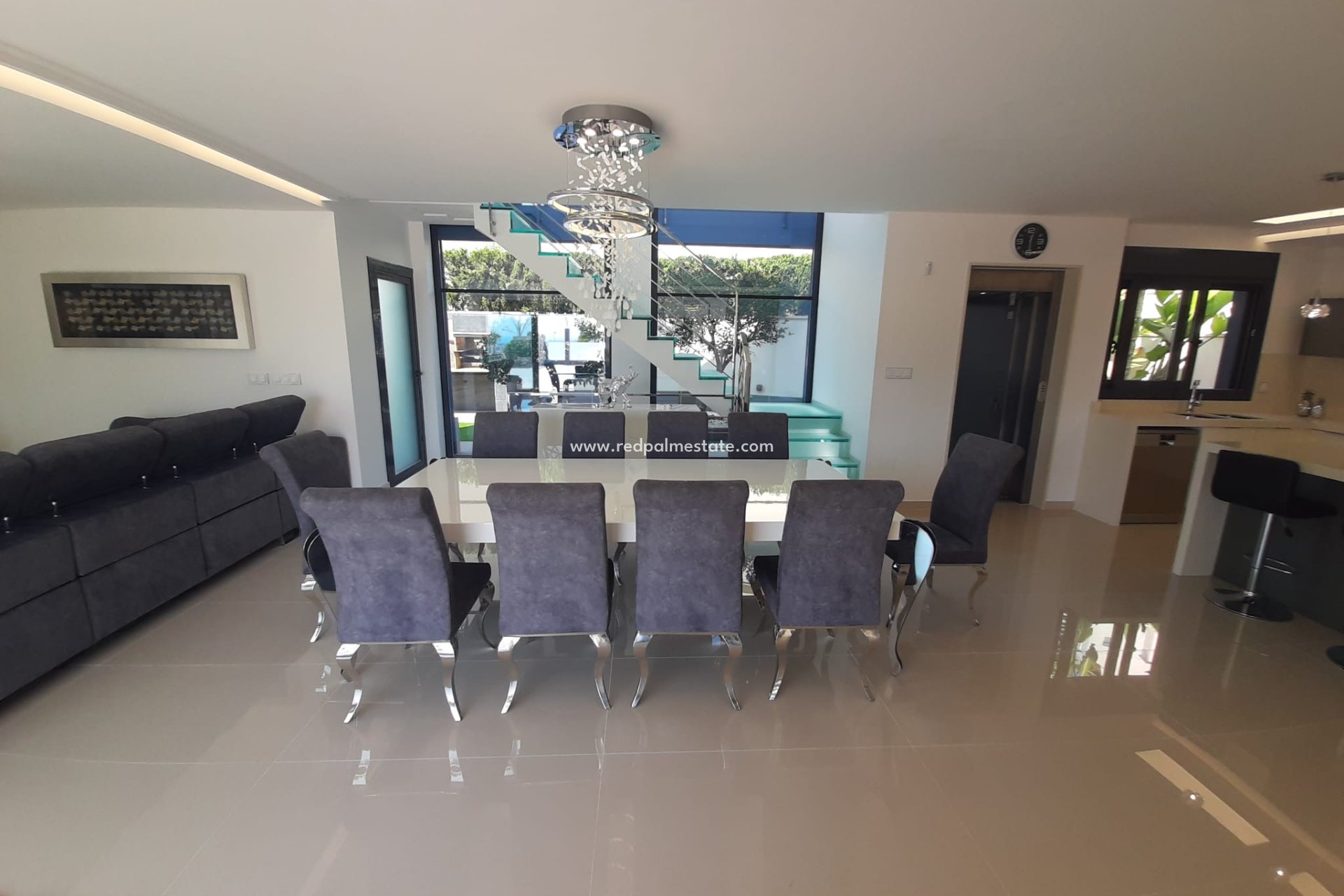 Videresalg - Villa -
San Miguel de Salinas - Inland