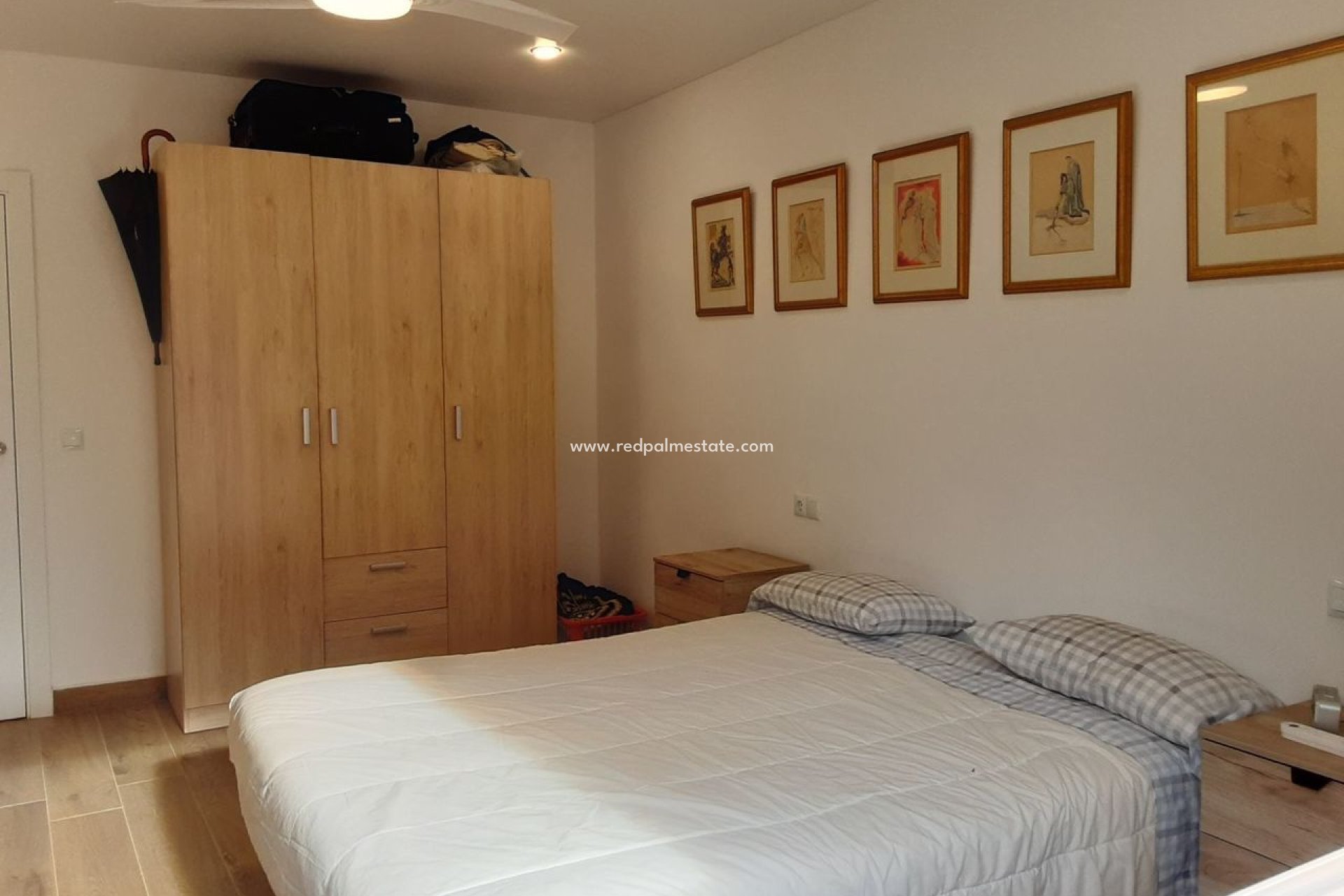 Videresalg - Villa -
San Miguel de Salinas - Inland