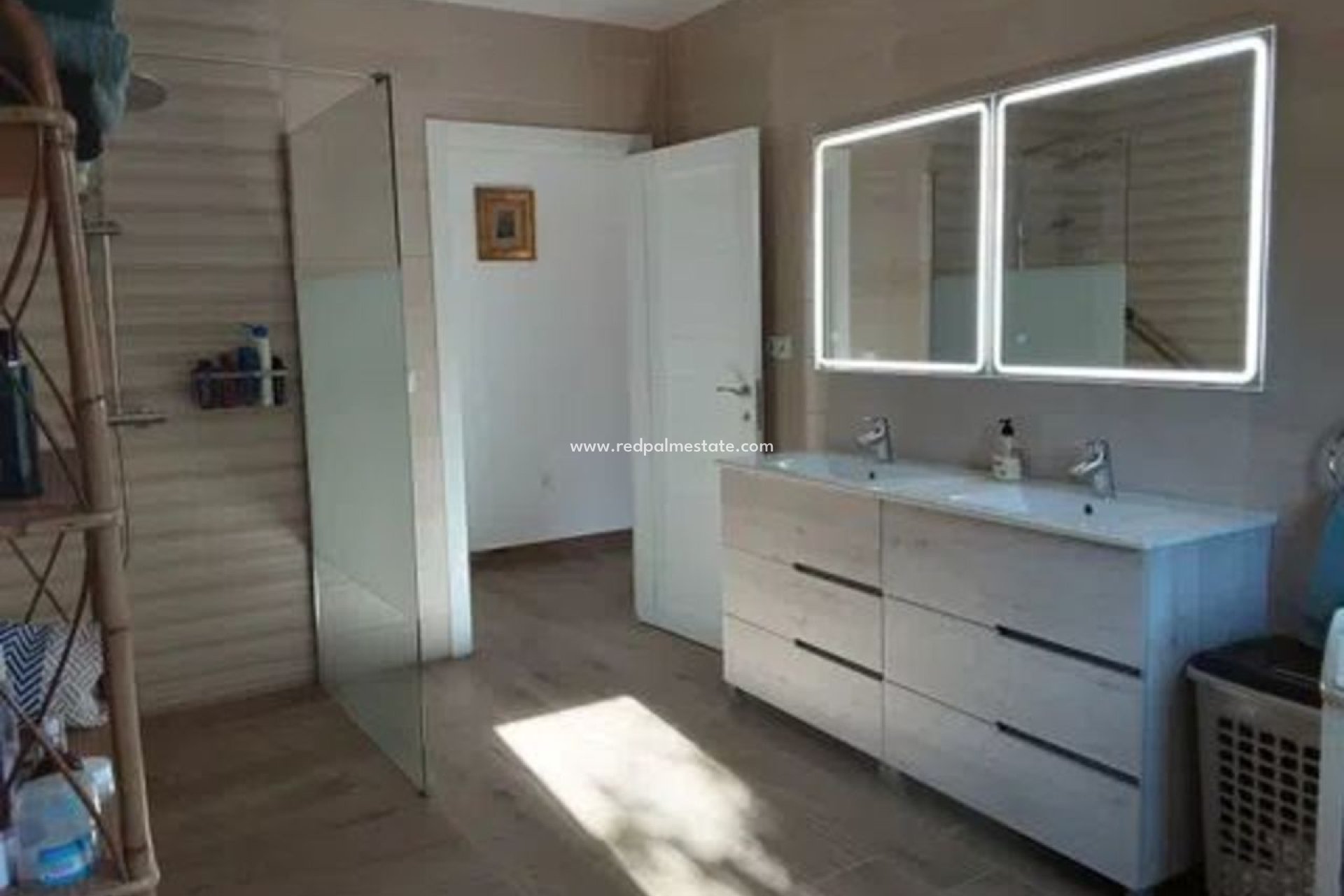 Videresalg - Villa -
San Miguel de Salinas - Inland