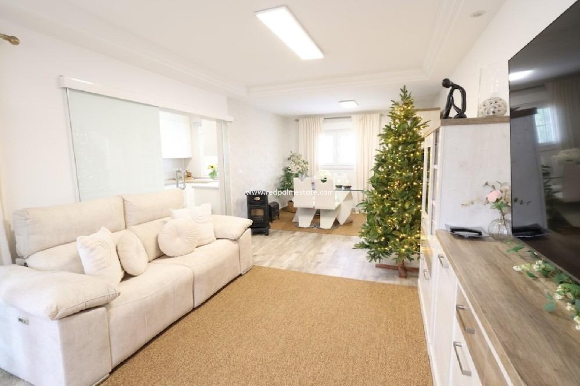 Videresalg - Villa -
San Miguel de Salinas - Inland