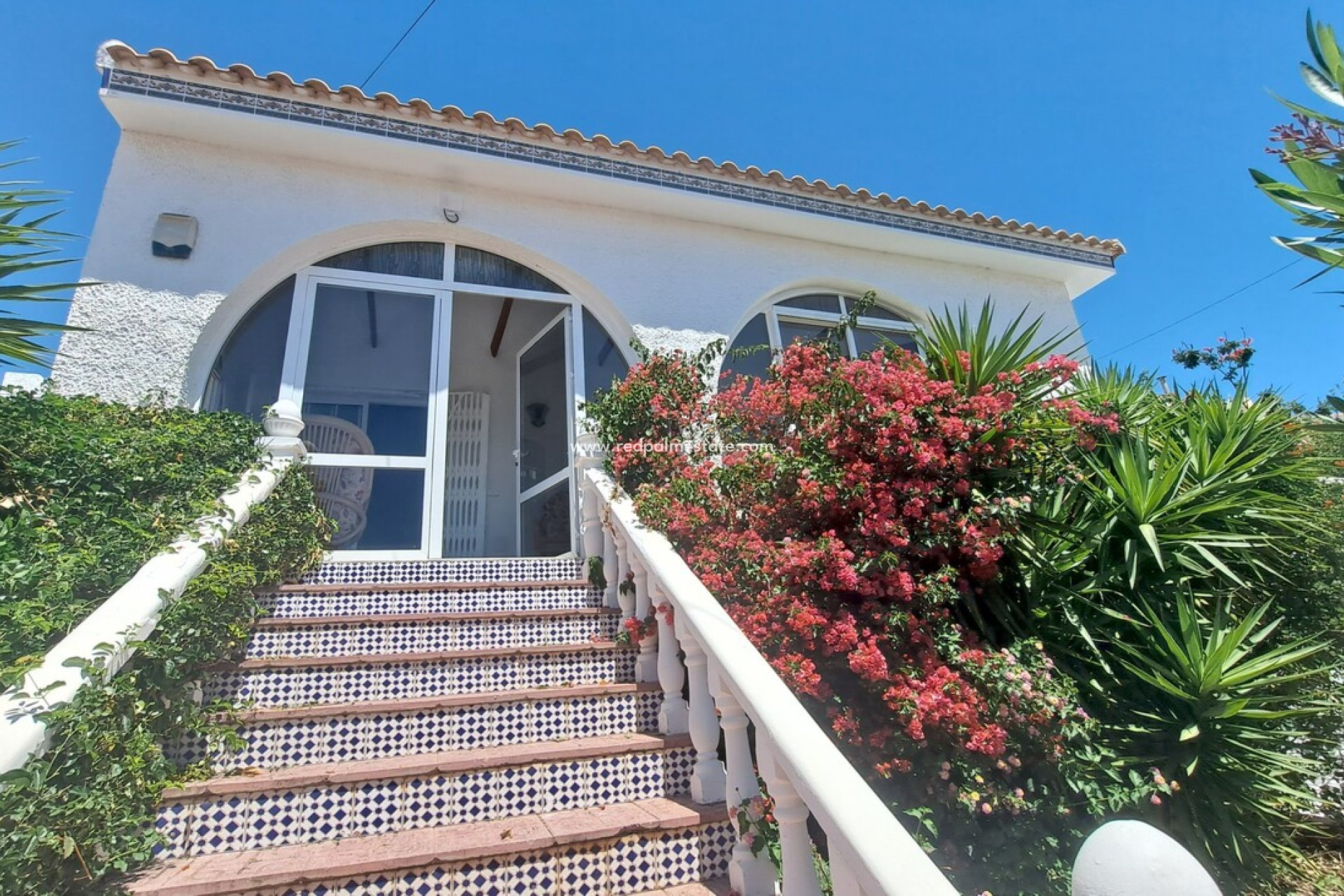 Videresalg - Villa -
San Miguel de Salinas - Inland