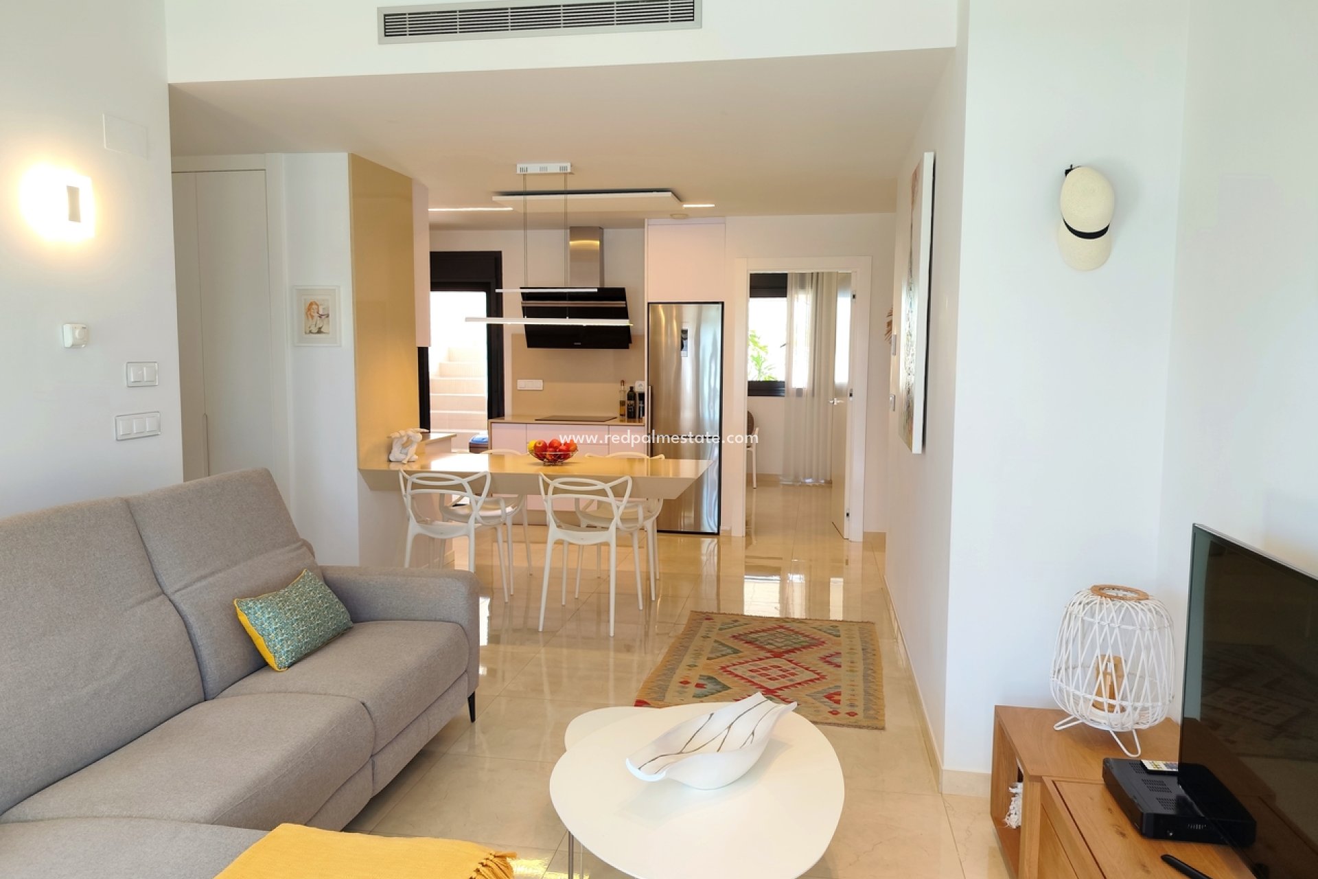 Videresalg - Villa -
San Miguel de Salinas - Inland