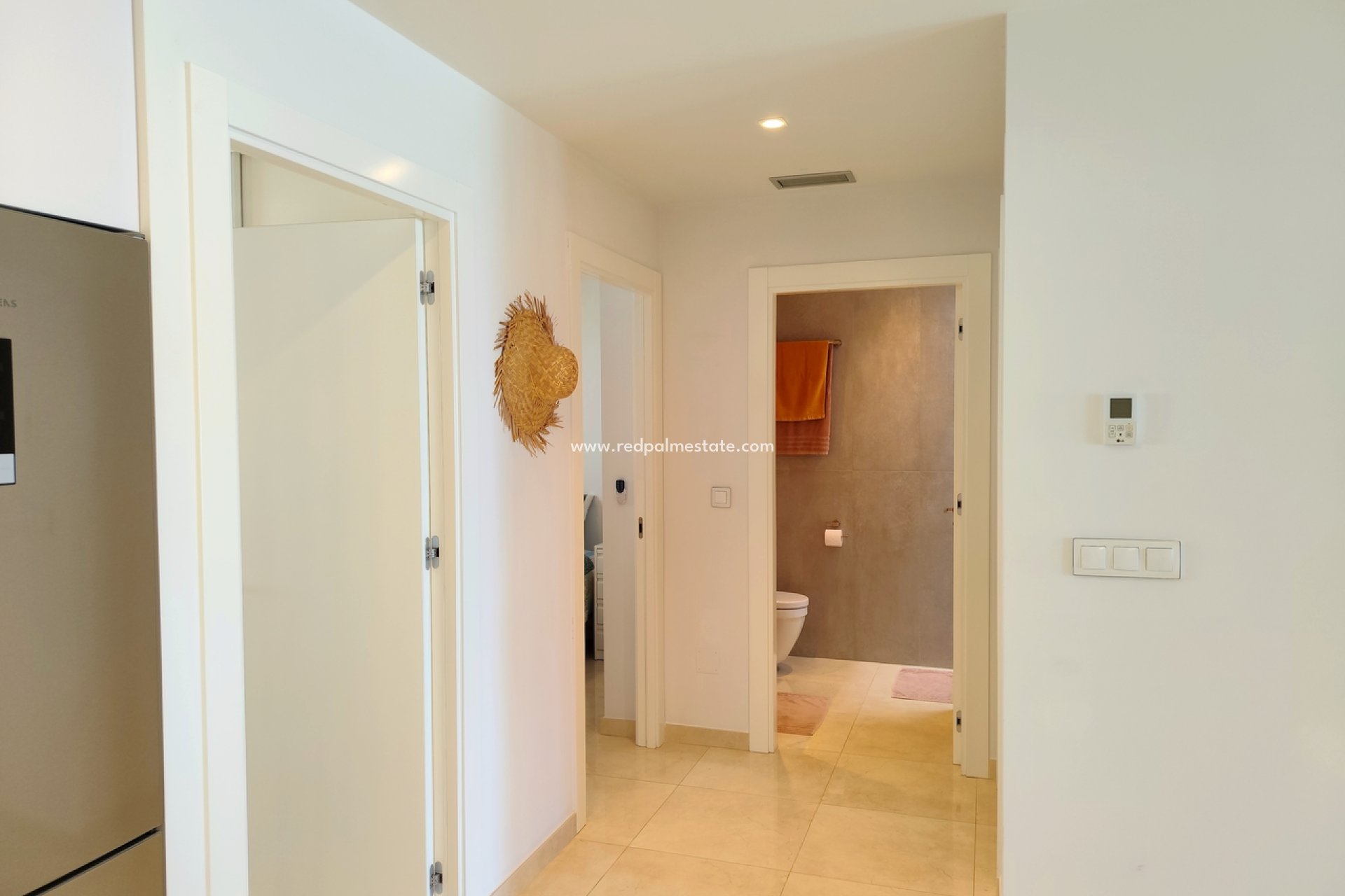 Videresalg - Villa -
San Miguel de Salinas - Inland