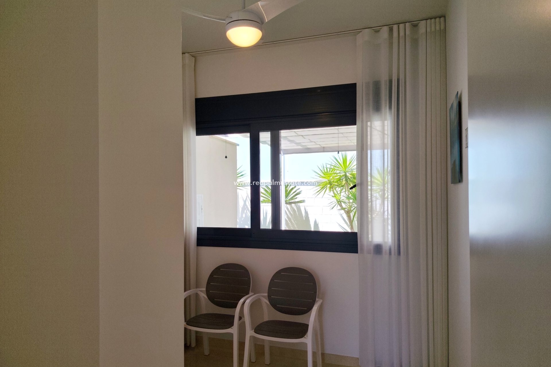 Videresalg - Villa -
San Miguel de Salinas - Inland