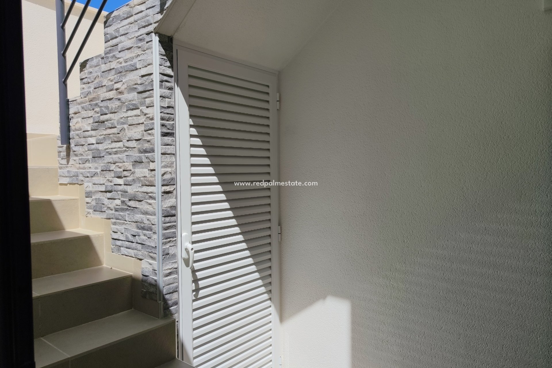 Videresalg - Villa -
San Miguel de Salinas - Inland