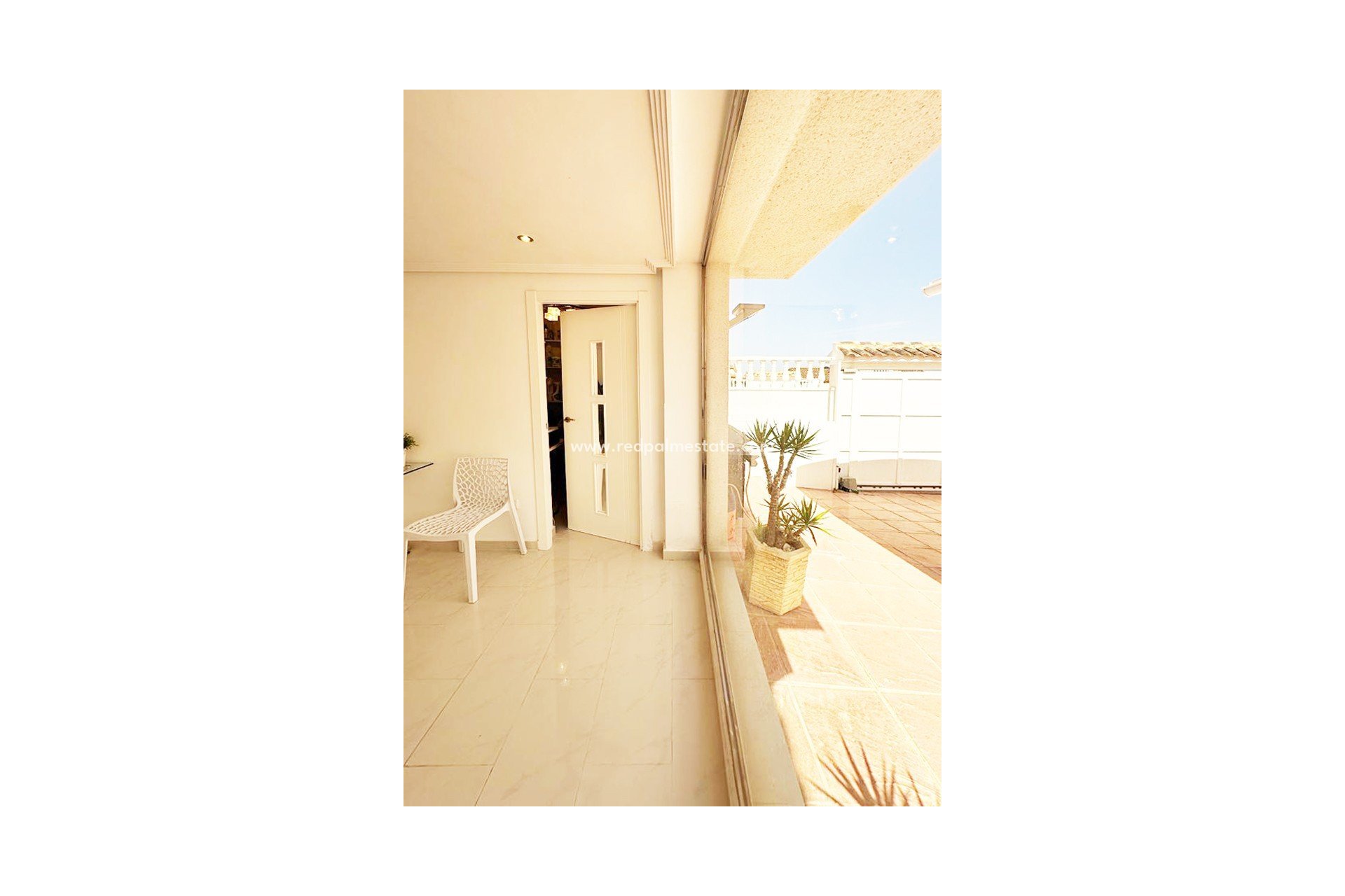 Videresalg - Villa -
San Miguel de Salinas - Inland