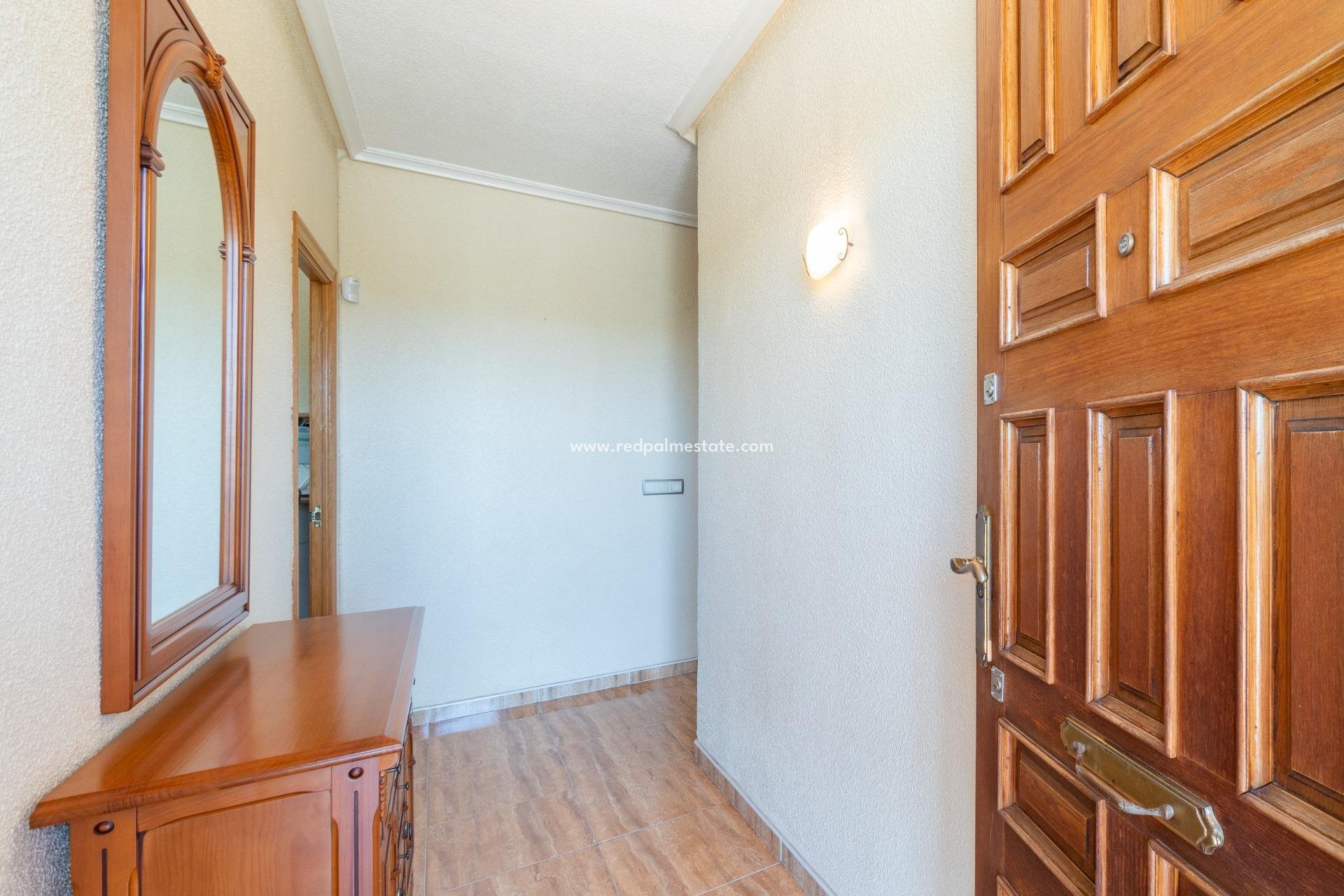 Videresalg - Villa -
San Miguel de Salinas - Torremendo