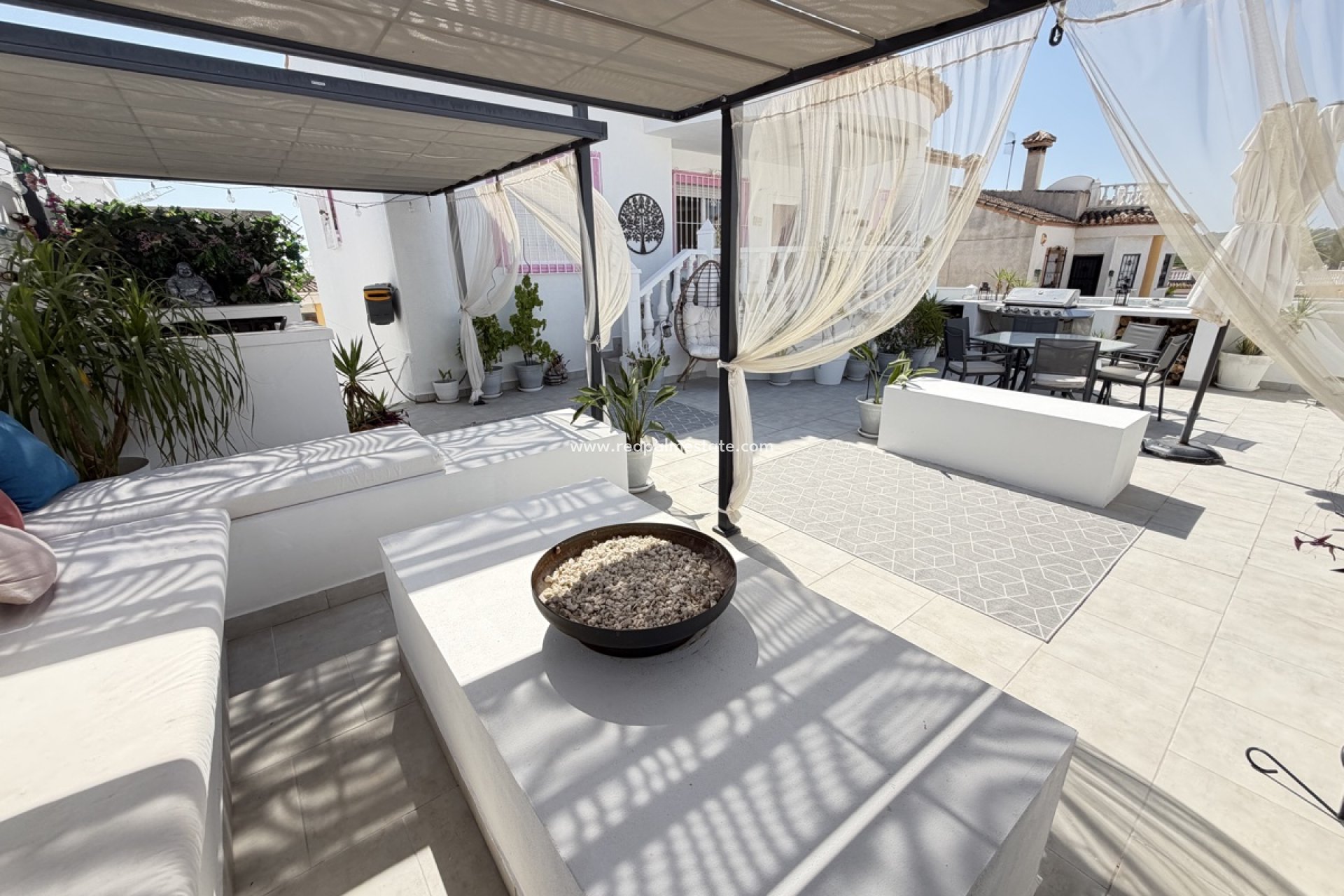 Videresalg - Villa -
San Miguel de Salinas