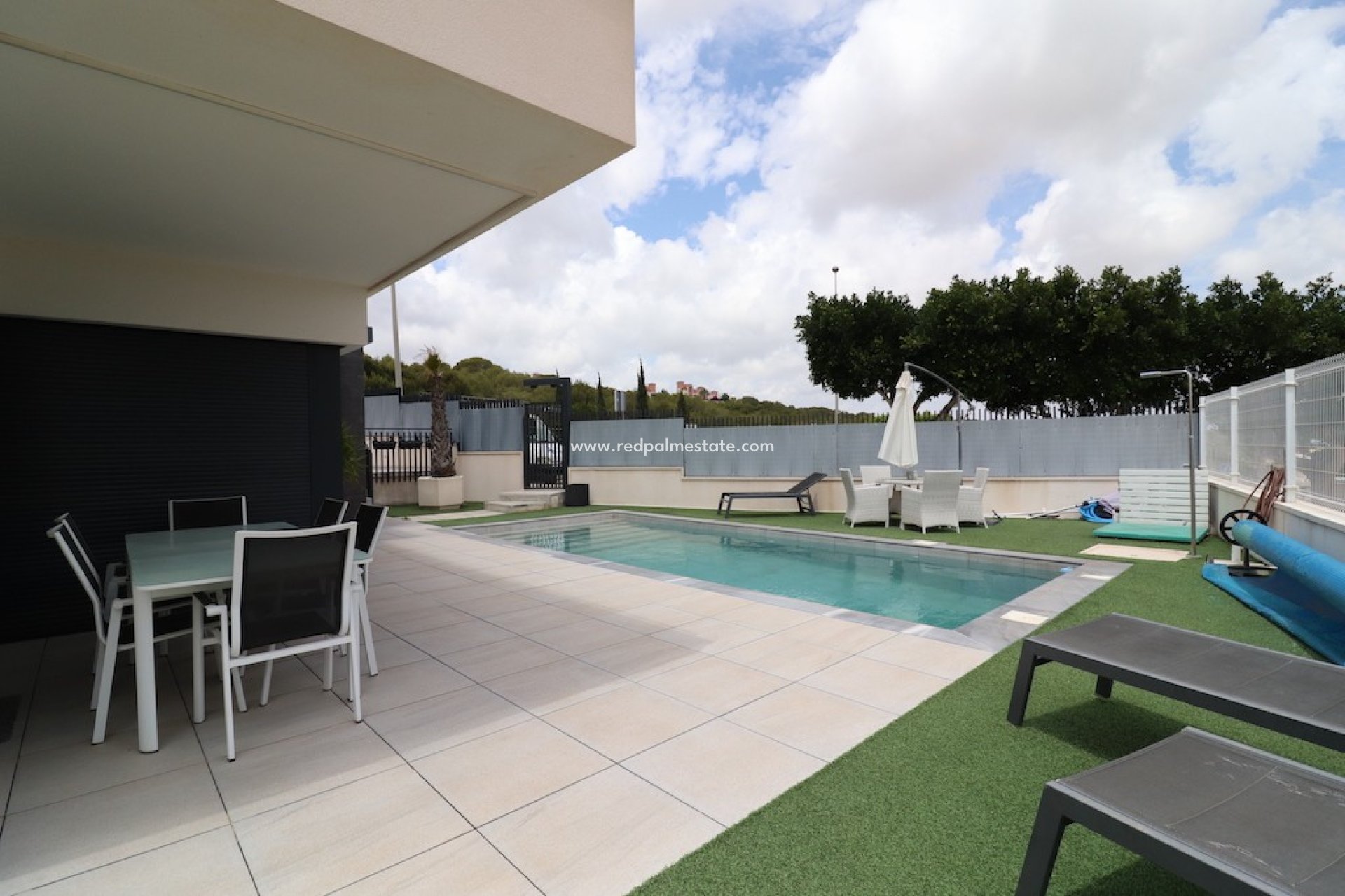 Videresalg - Villa -
San Miguel de Salinas