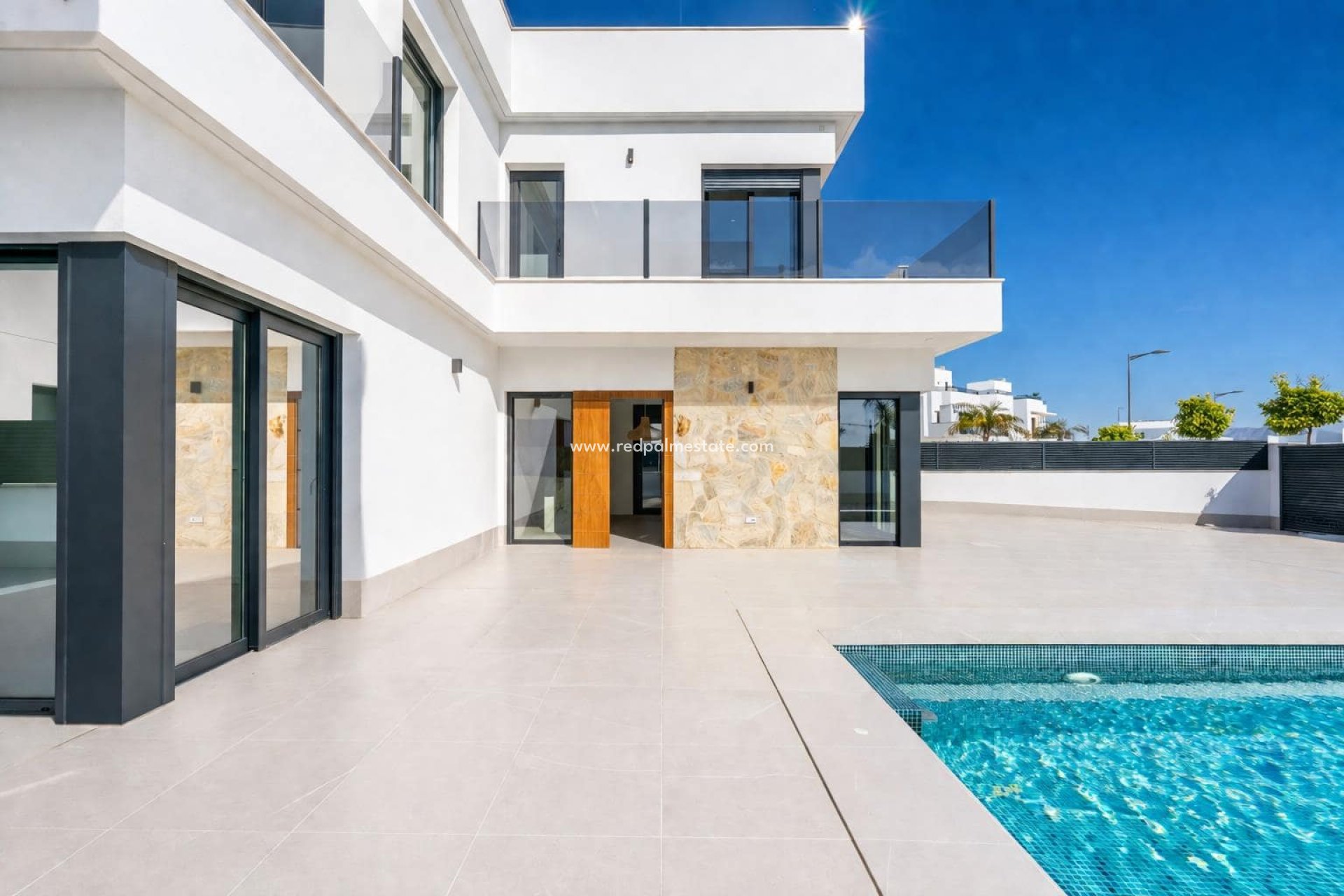 Videresalg - Villa -
Santa Rosalia Resort - Inland