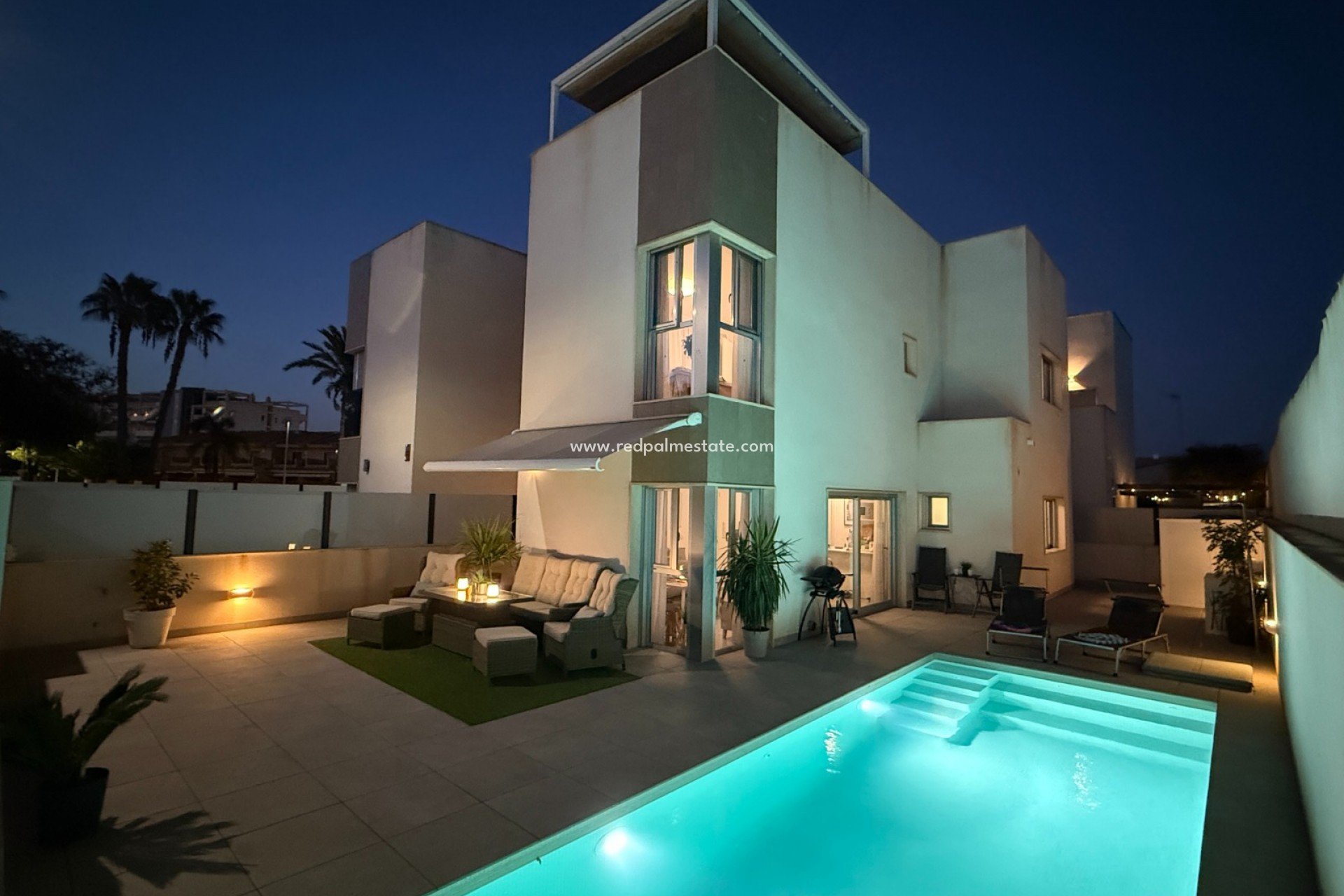 Videresalg - Villa -
Santiago de la Ribera - Zona de la playa