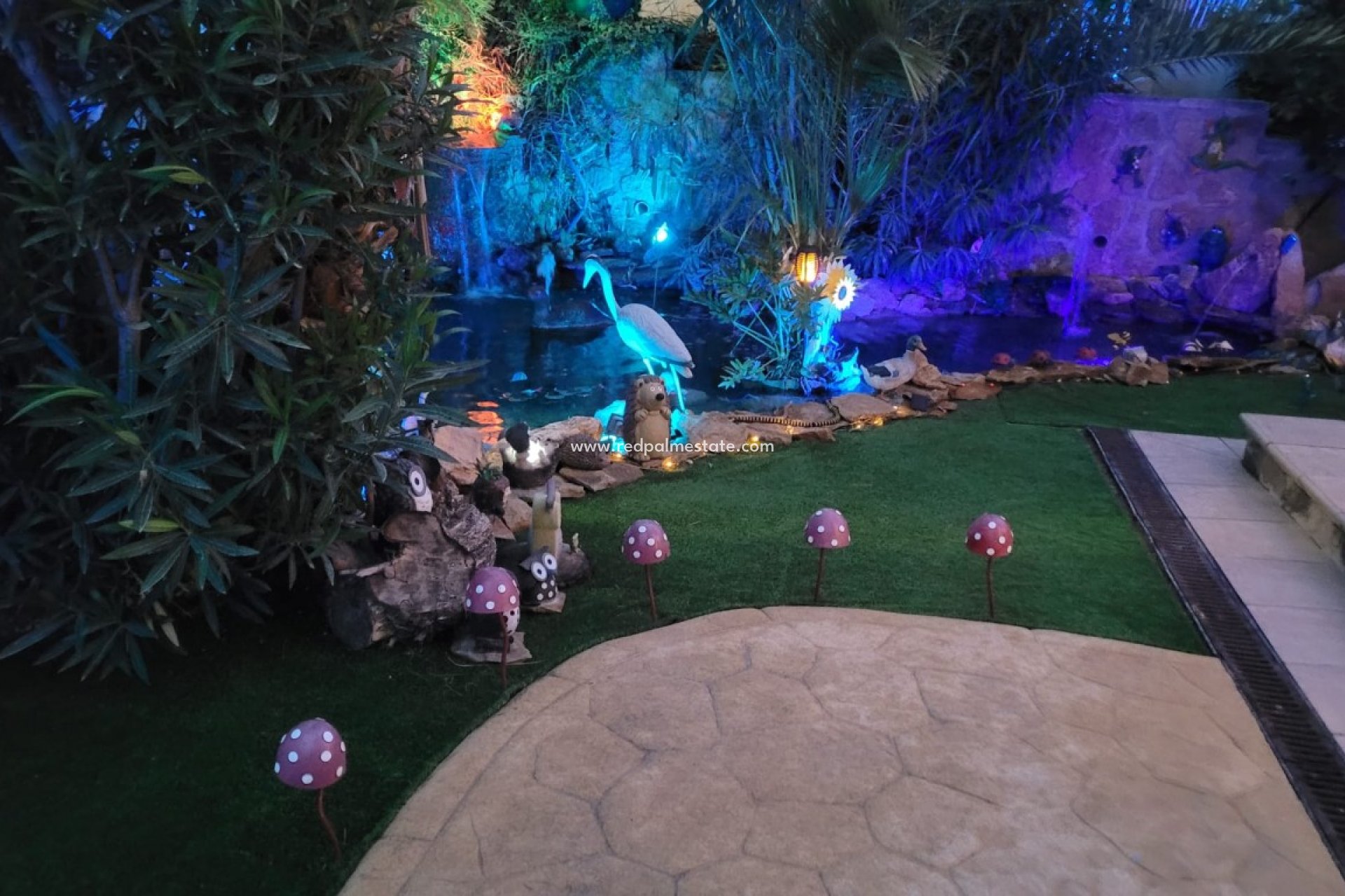 Videresalg - Villa -
Sierra Cortina - Inland