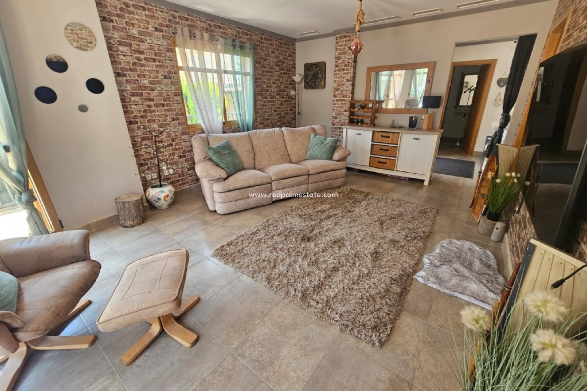 Videresalg - Villa -
Sierra Cortina - Inland