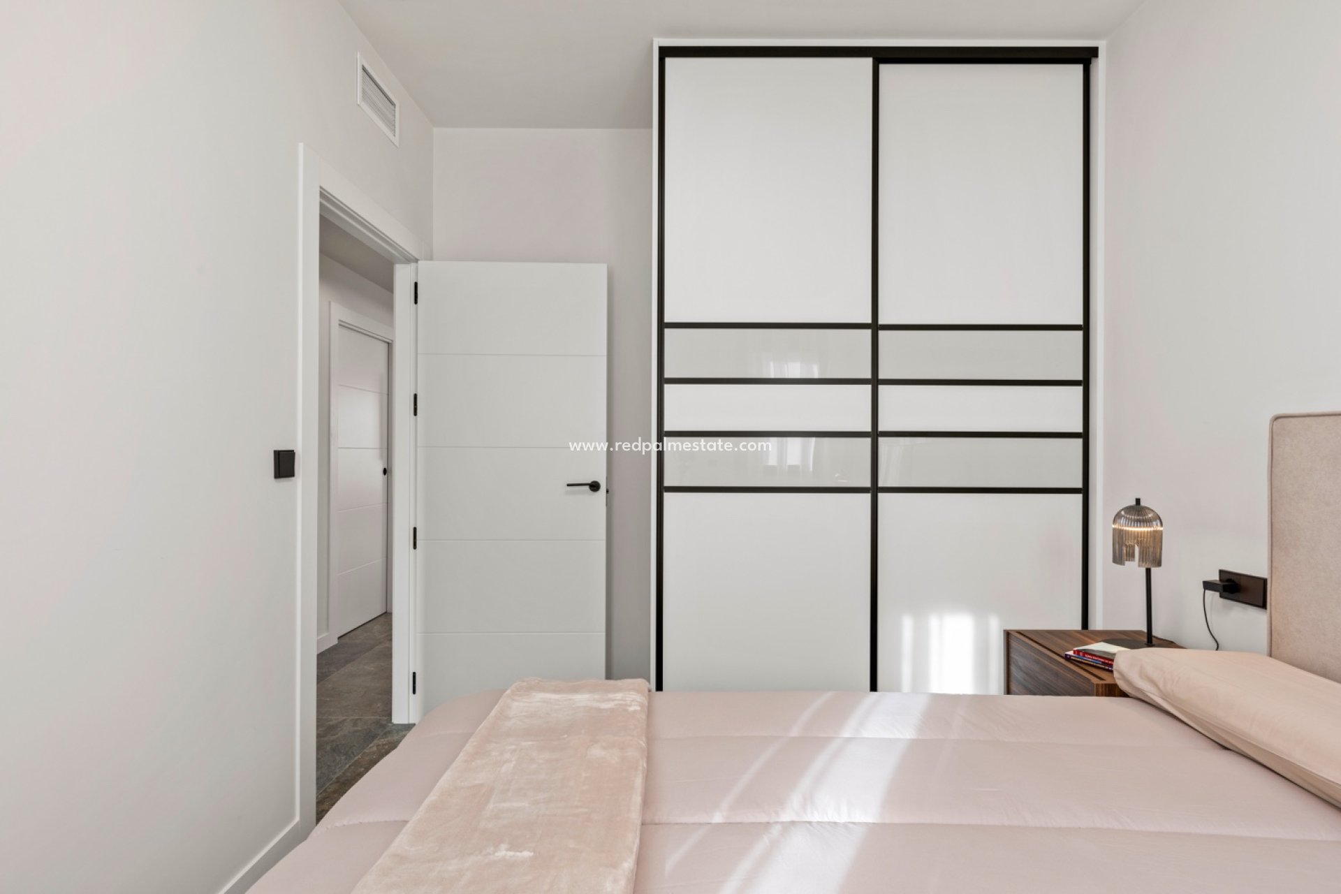 Videresalg - Villa -
Torre de la Horadada