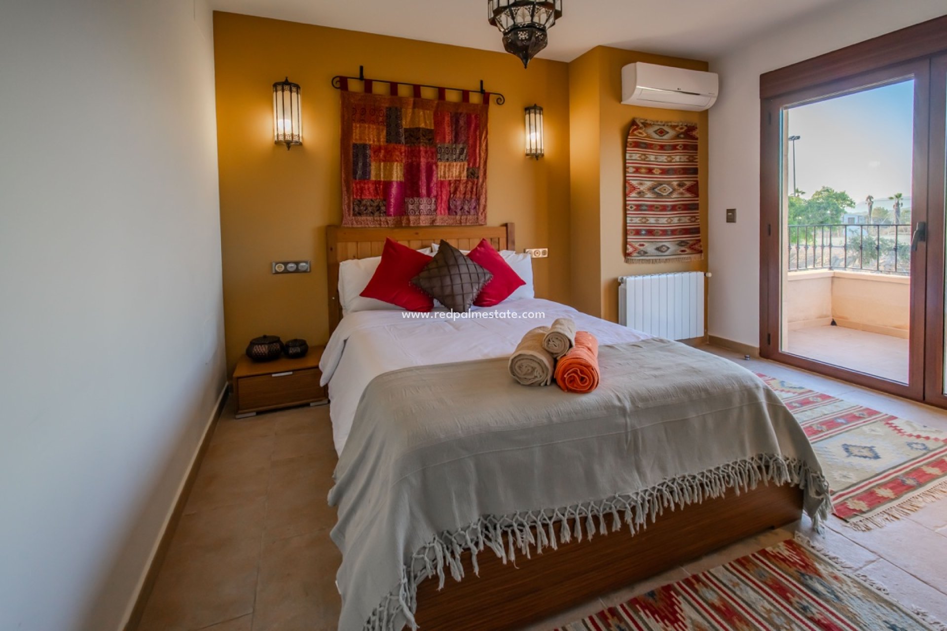 Videresalg - Villa -
Torremendo