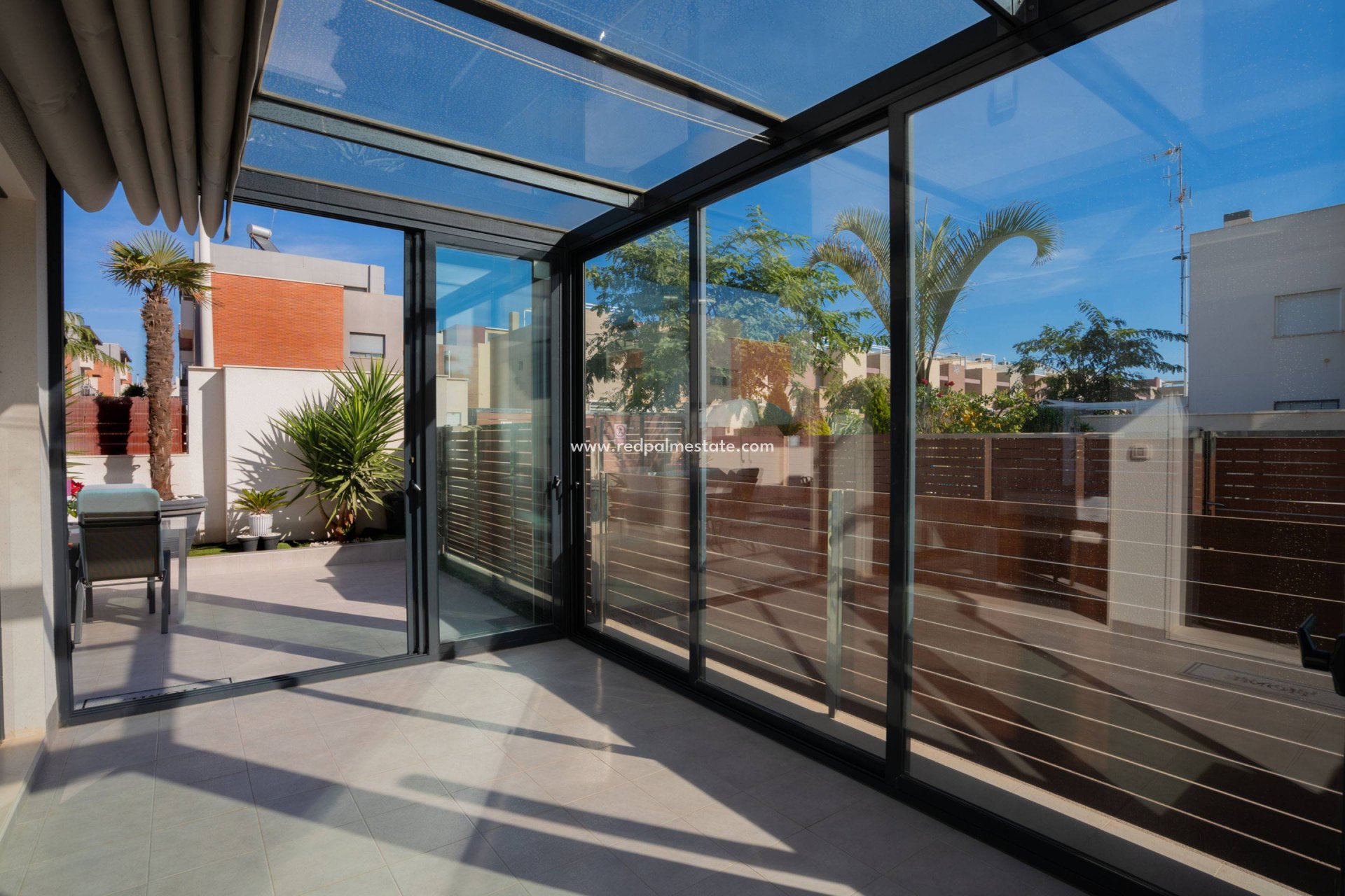 Videresalg - Villa -
Torrevieja - Aguas Nueva