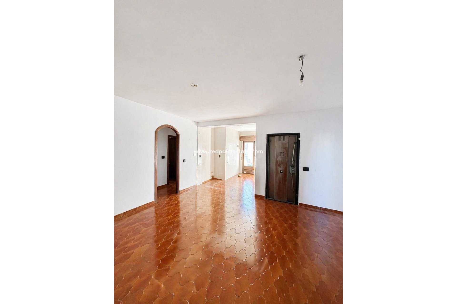 Videresalg - Villa -
Torrevieja - Aguas Nueva