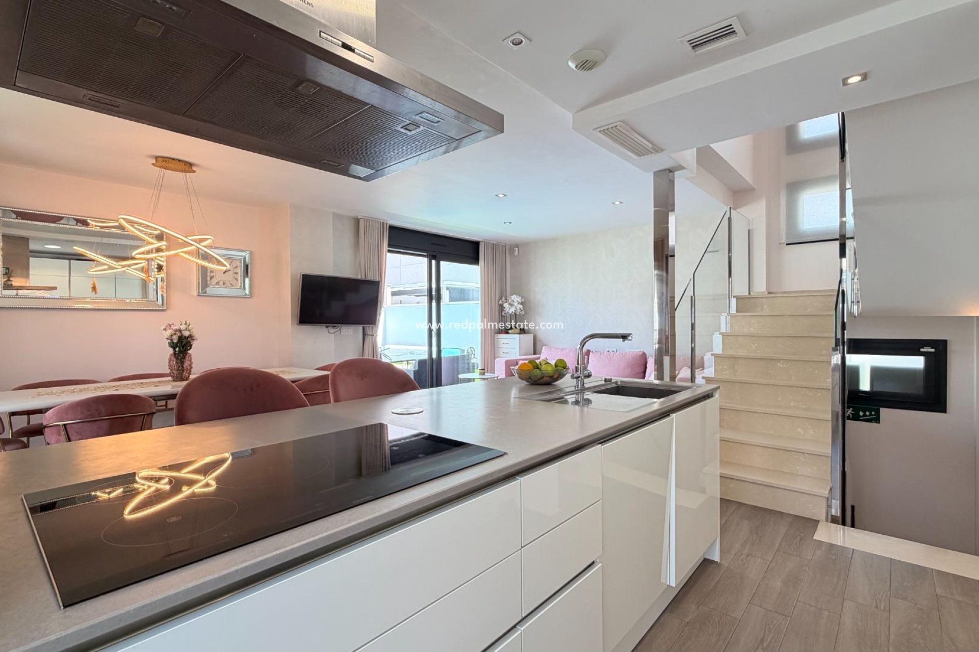 Videresalg - Villa -
Torrevieja - Aguas Nuevas