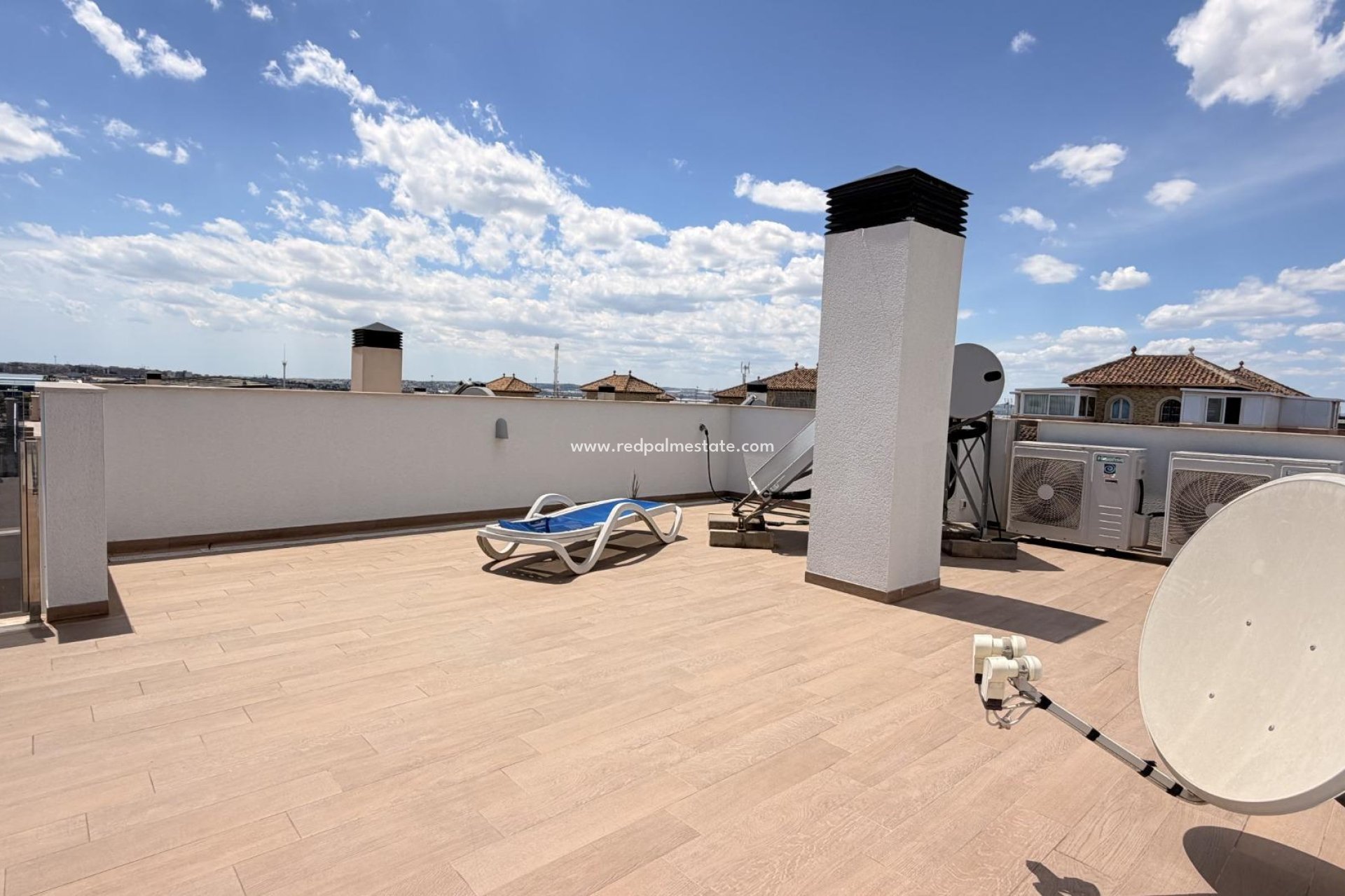 Videresalg - Villa -
Torrevieja - Aguas Nuevas