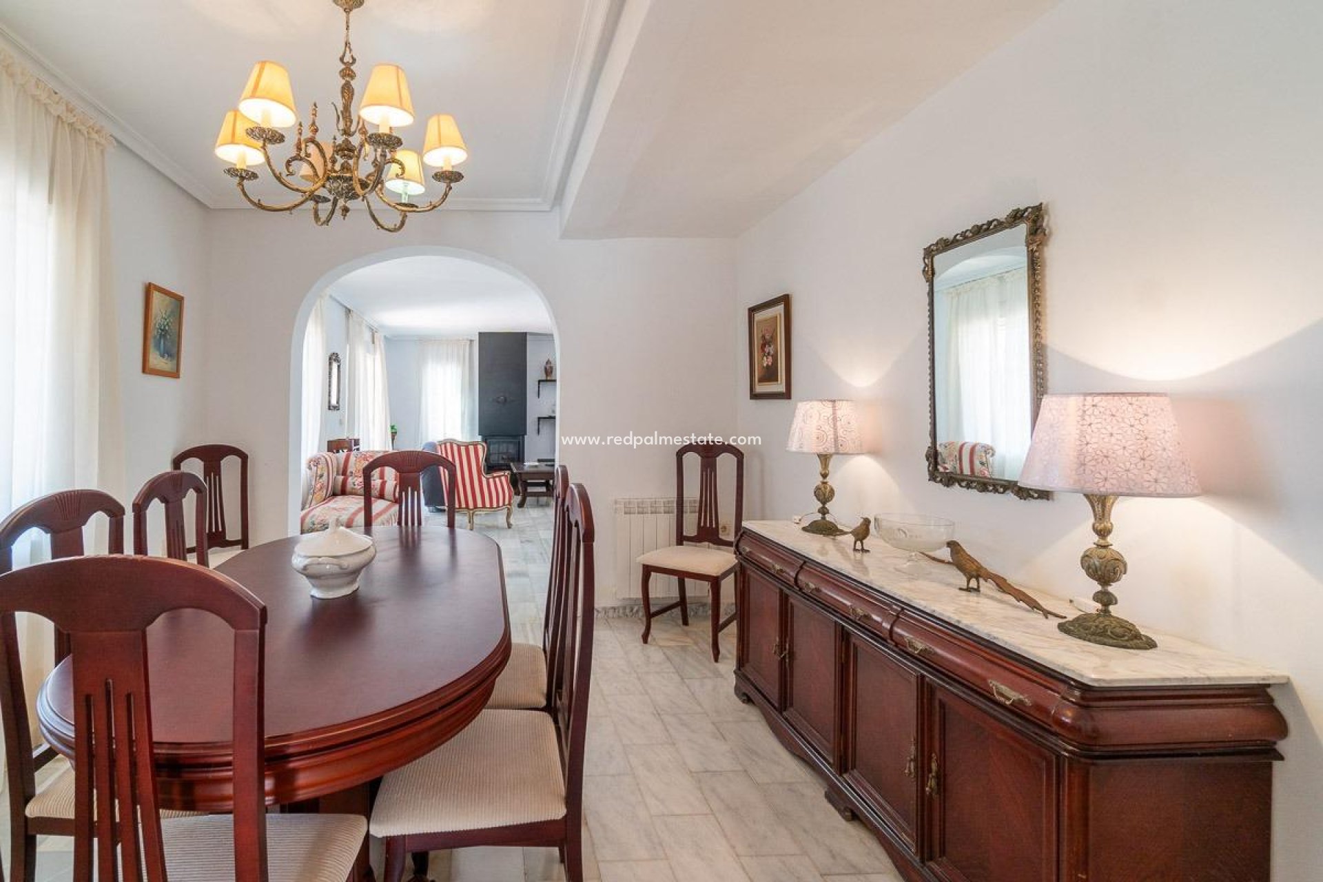 Videresalg - Villa -
Torrevieja - Cala de cabo cervera