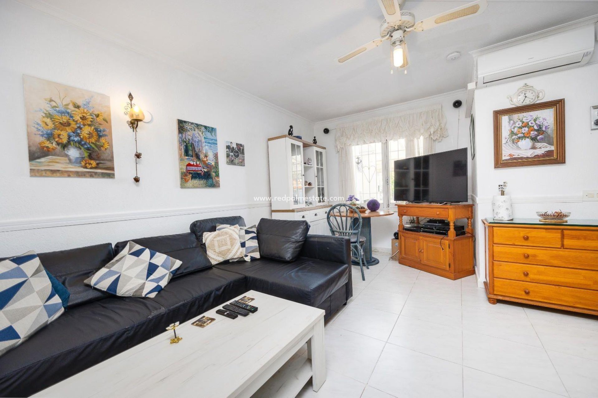 Videresalg - Villa -
Torrevieja - Calas blanca