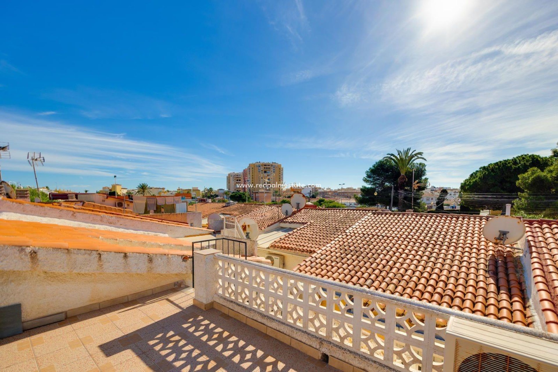 Videresalg - Villa -
Torrevieja - Calas blanca