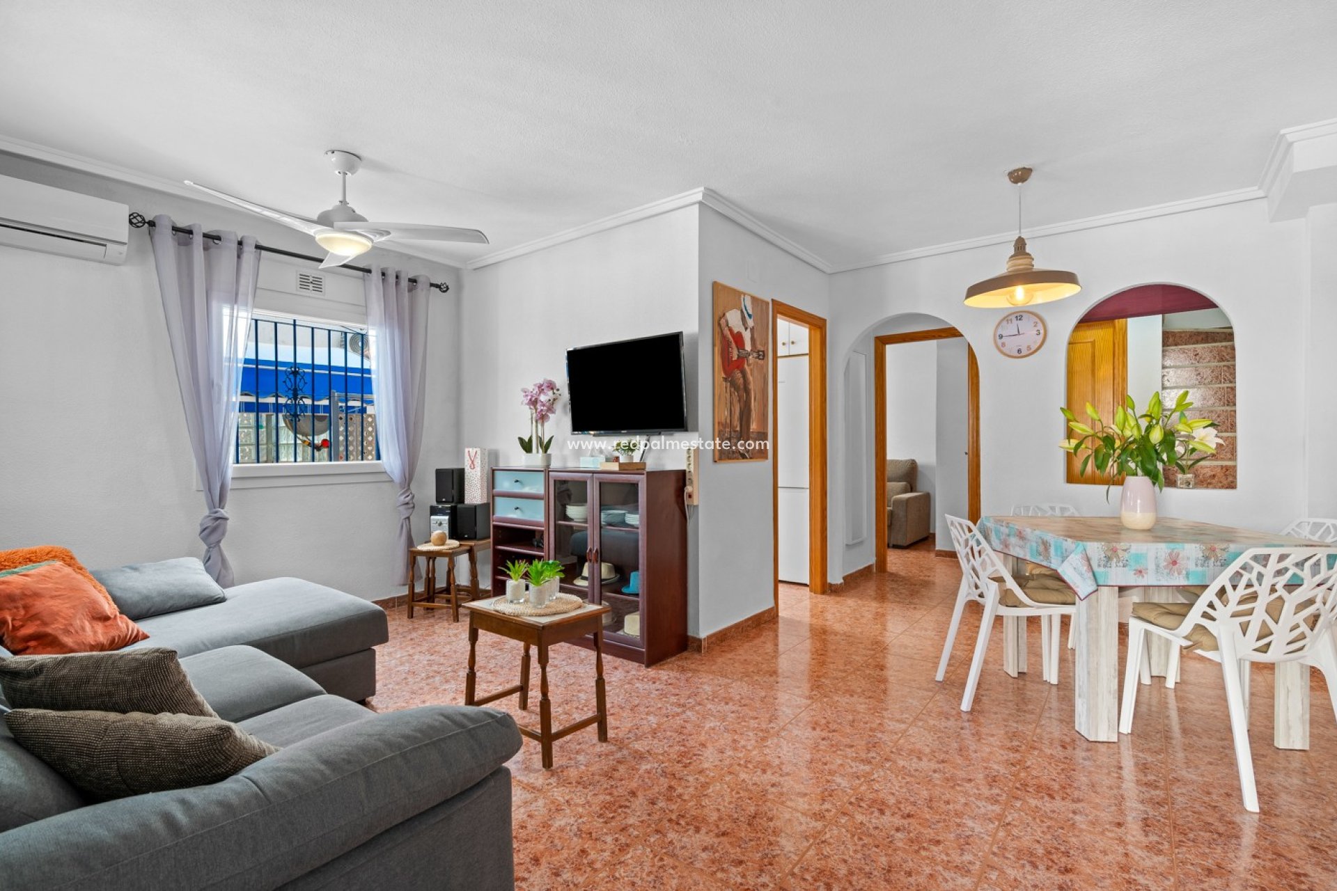 Videresalg - Villa -
Torrevieja - Centro Torrevieja