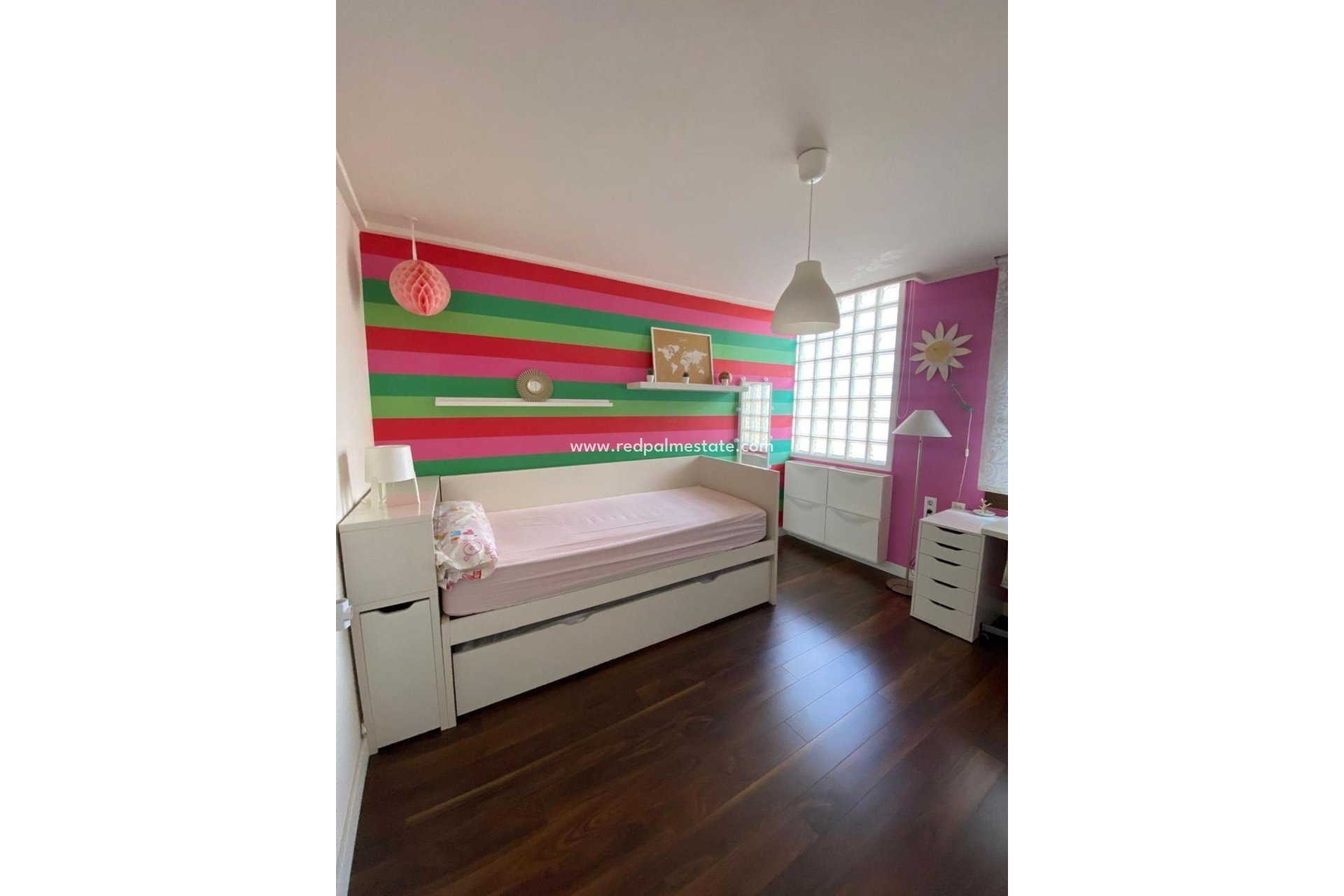 Videresalg - Villa -
Torrevieja - Centro