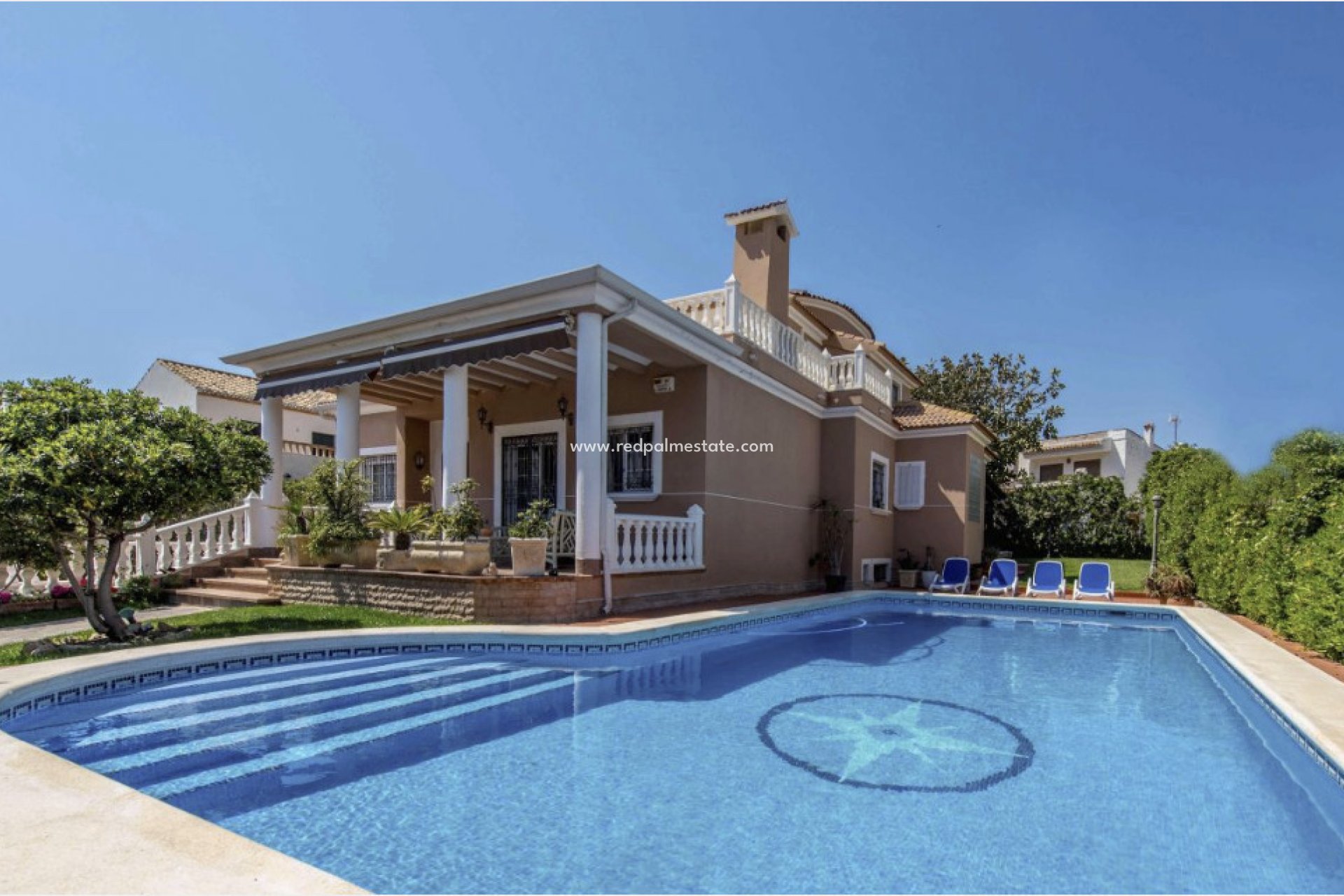 Videresalg - Villa -
Torrevieja - Costa Blanca