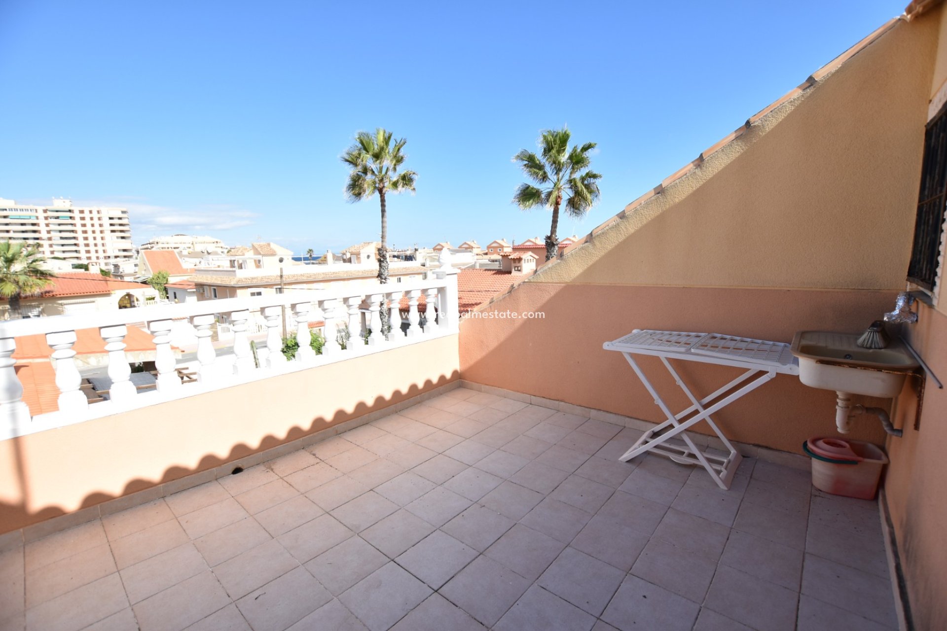Videresalg - Villa -
Torrevieja - Costa Blanca