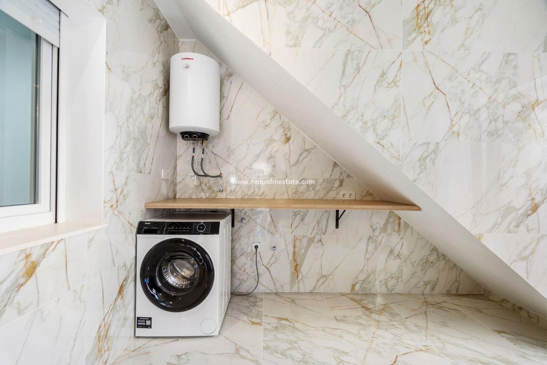 Videresalg - Villa -
Torrevieja - El chaparral