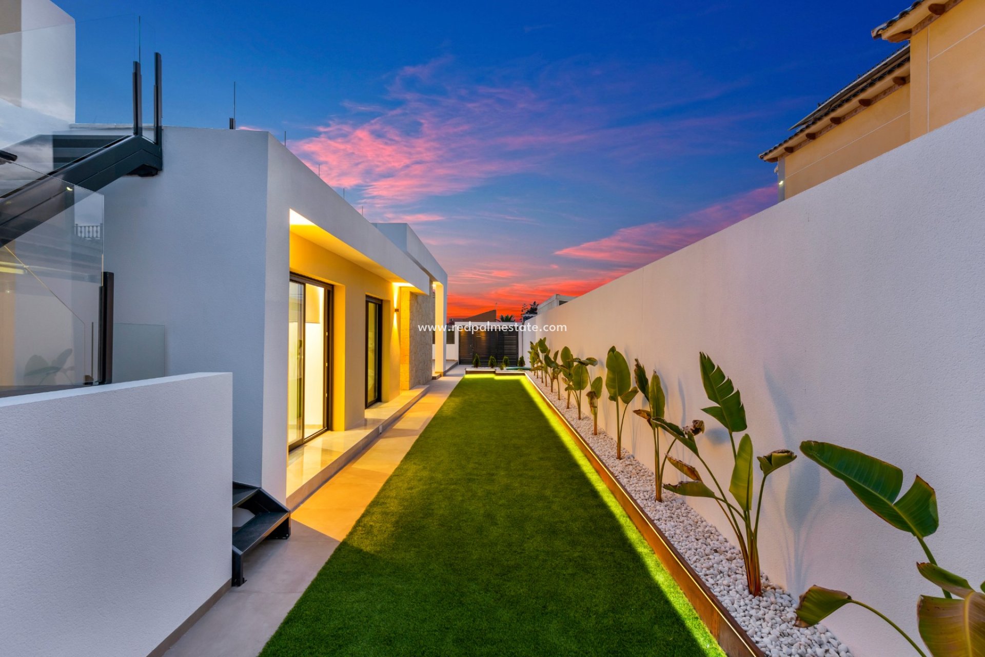 Videresalg - Villa -
Torrevieja - Inland