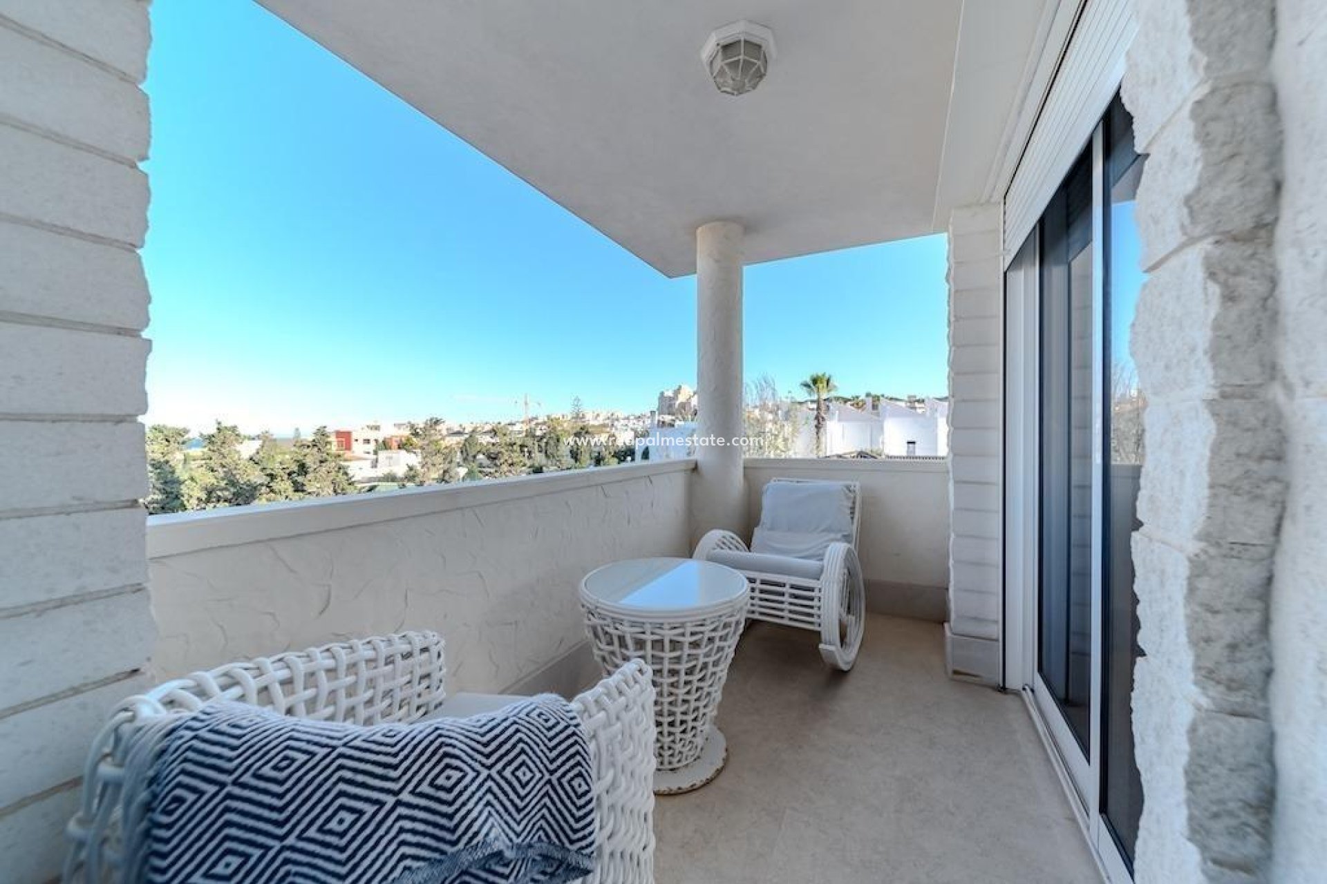 Videresalg - Villa -
Torrevieja - La Mata