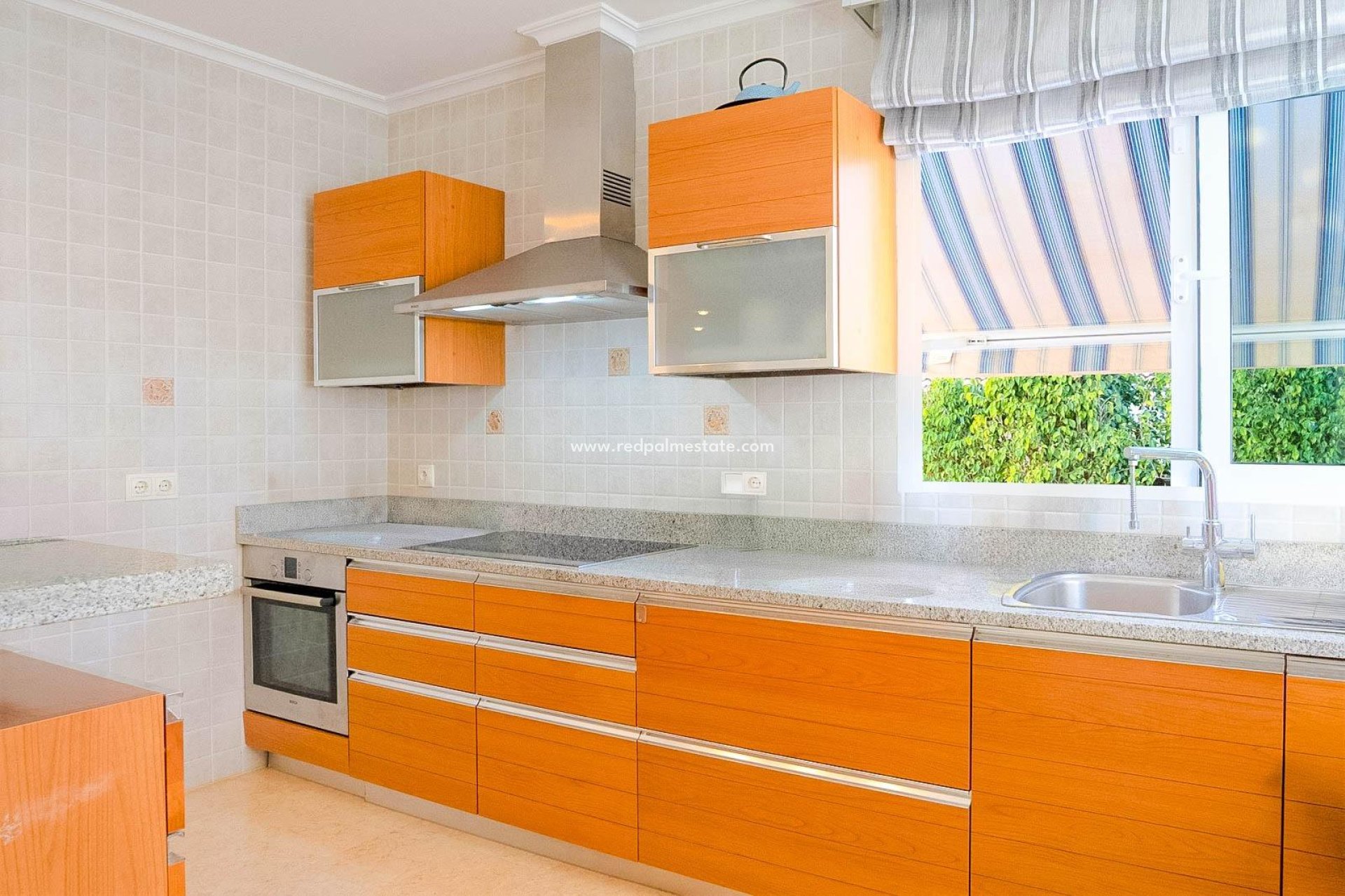 Videresalg - Villa -
Torrevieja - La Mata