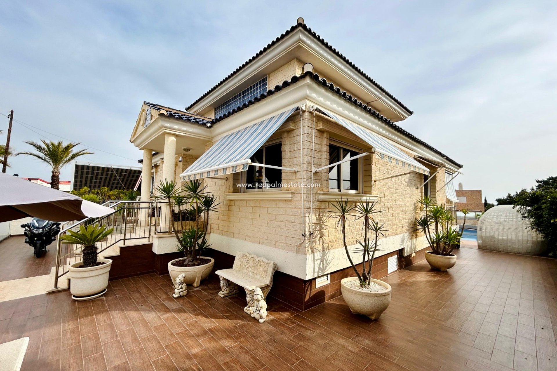 Videresalg - Villa -
Torrevieja - La Mata