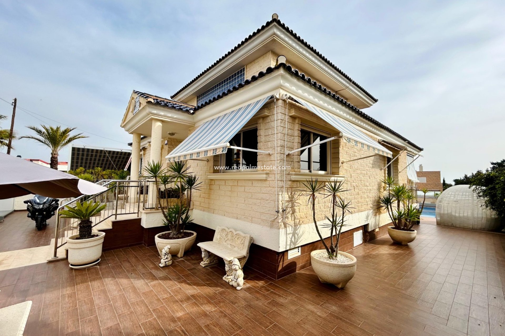 Videresalg - Villa -
Torrevieja - La Mata