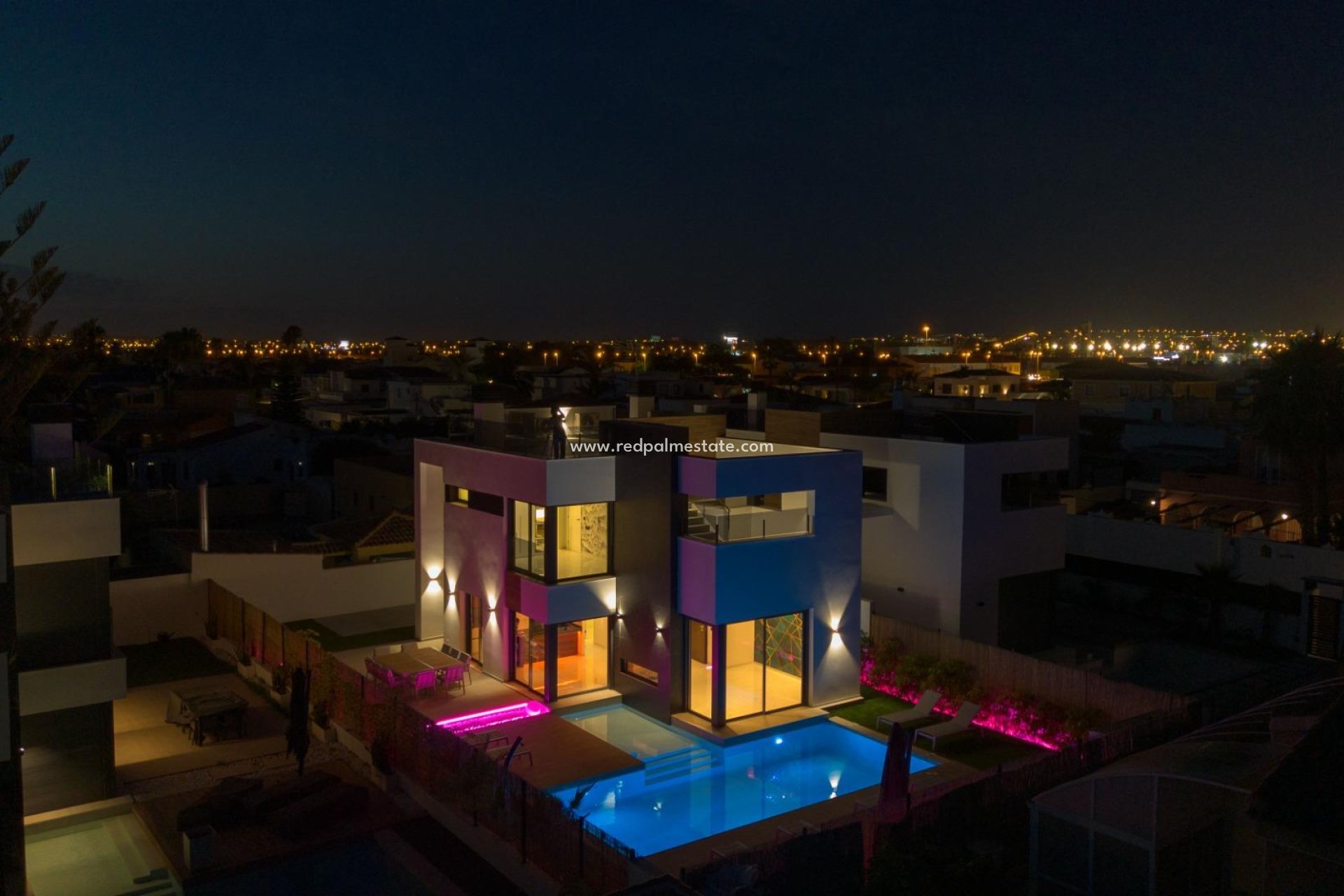 Videresalg - Villa -
Torrevieja - La Siesta - El Salado - Torreta