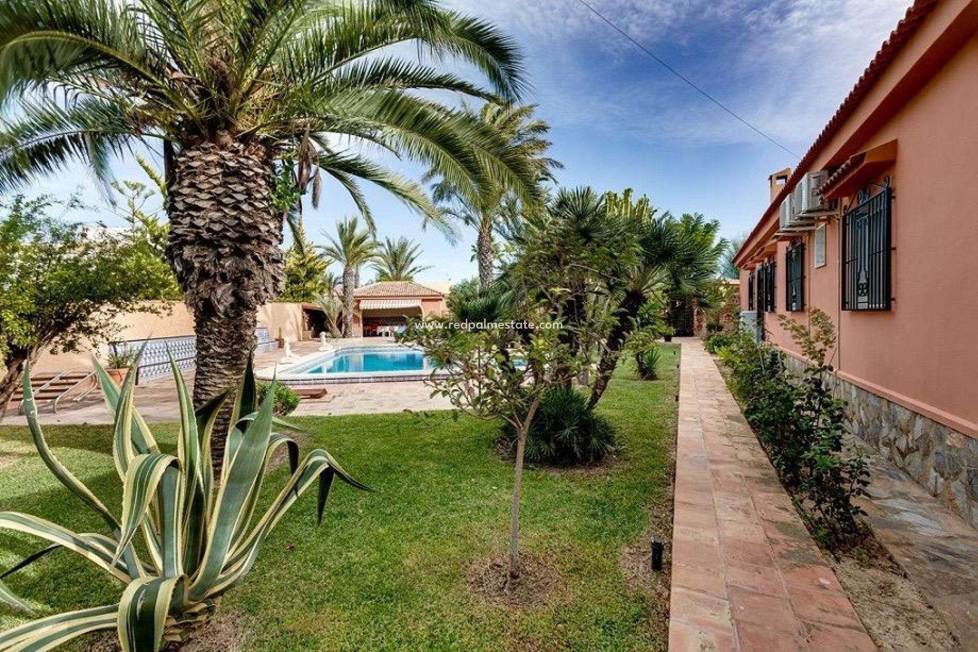 Videresalg - Villa -
Torrevieja - La Siesta - El Salado - Torreta