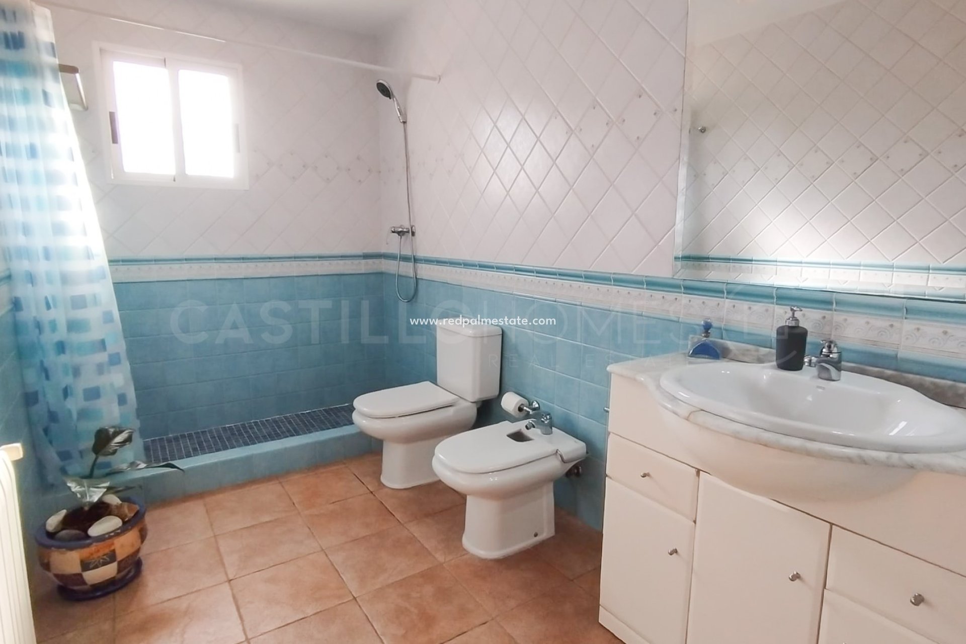 Videresalg - Villa -
Torrevieja - La Siesta - El Salado -  Torreta