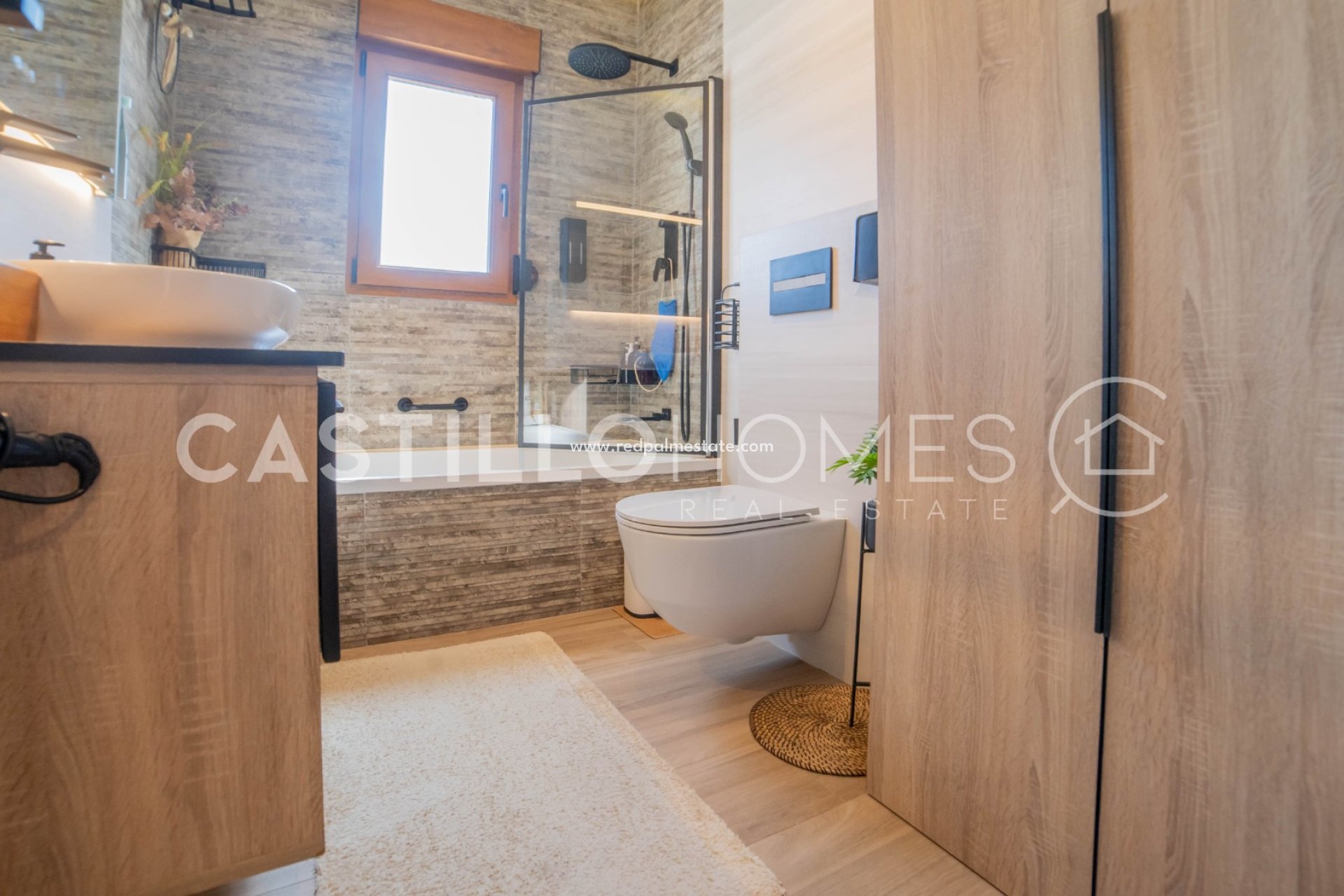 Videresalg - Villa -
Torrevieja - La Siesta - El Salado -  Torreta