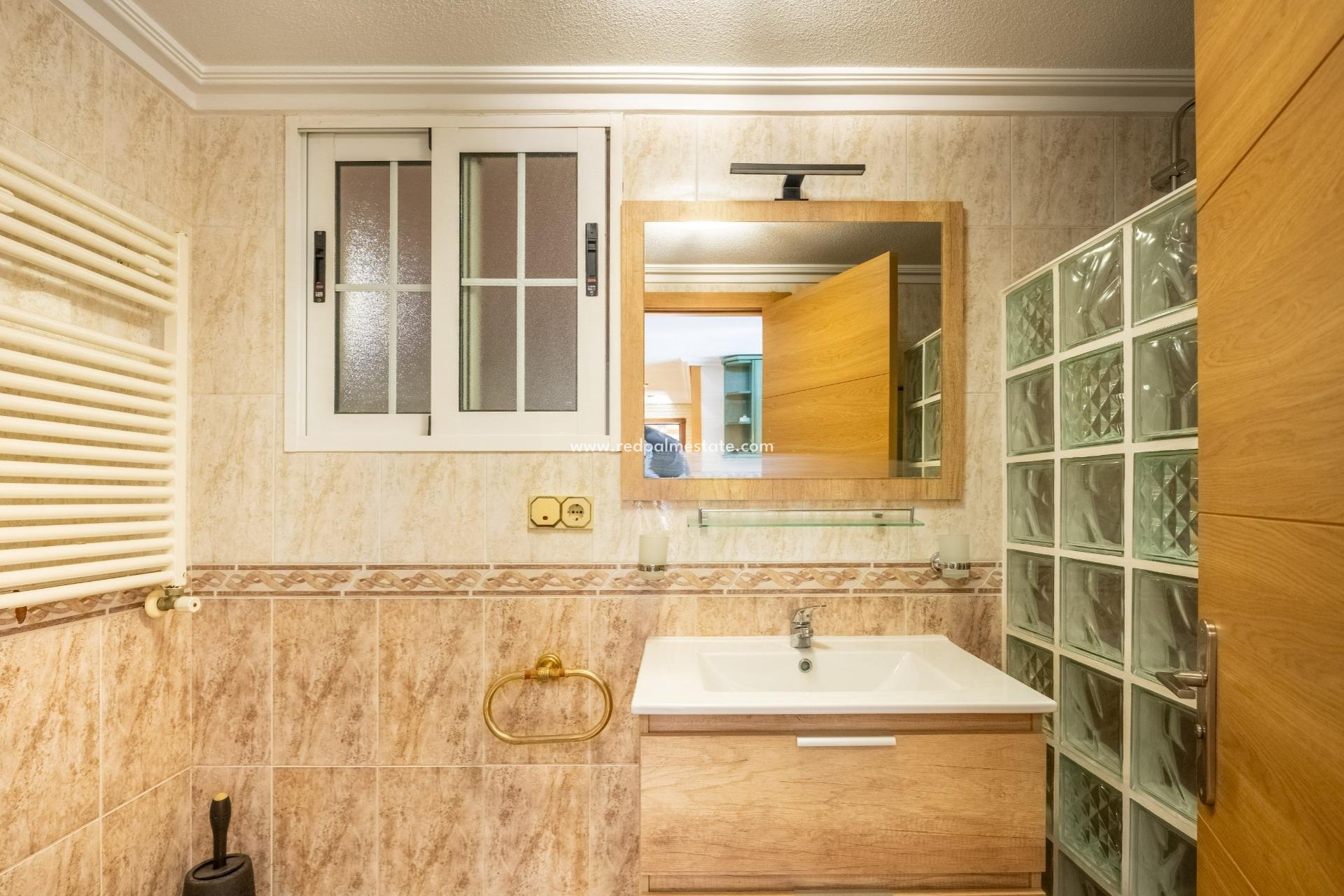 Videresalg - Villa -
Torrevieja - La Siesta - El Salado -  Torreta