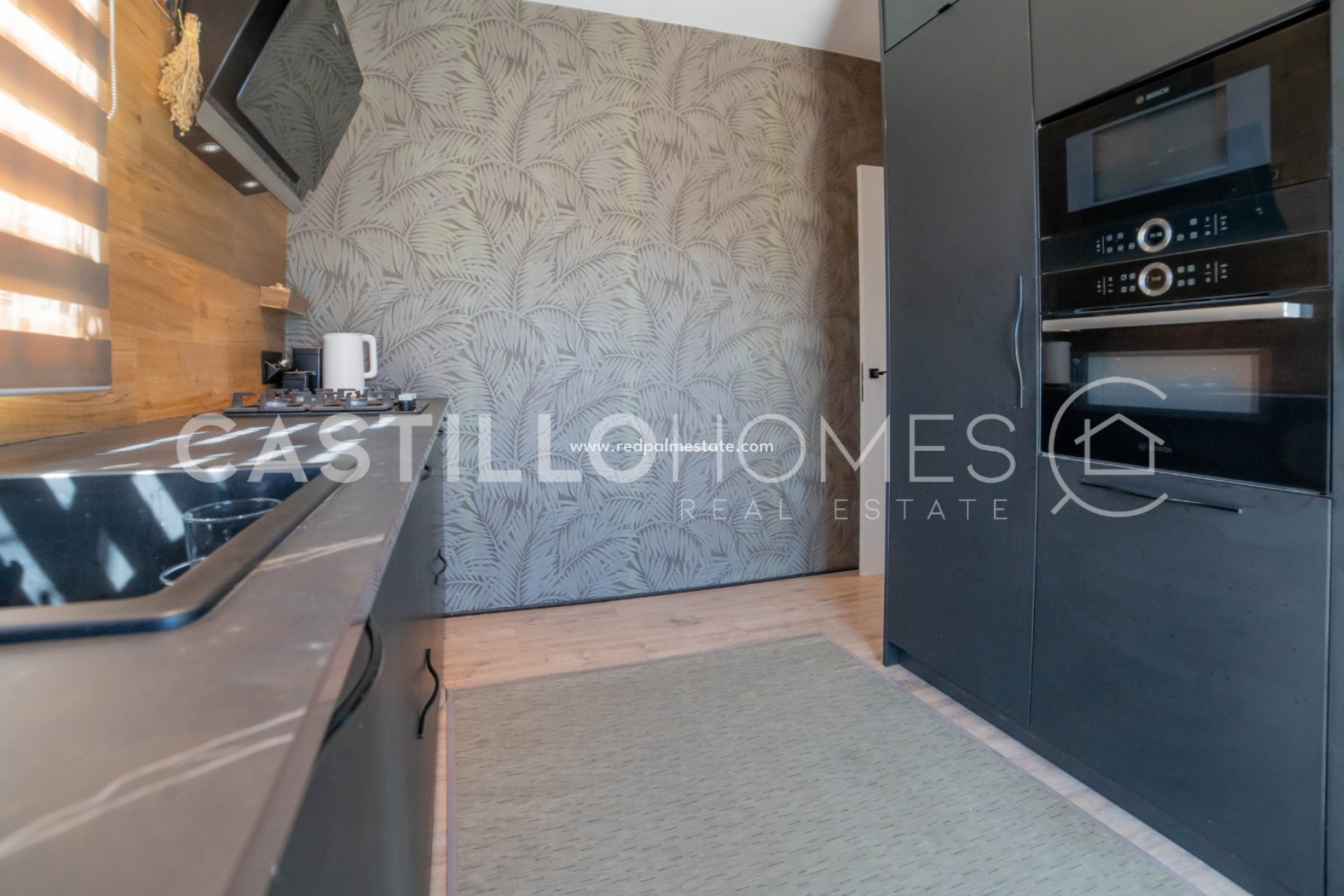 Videresalg - Villa -
Torrevieja - La Siesta - El Salado -  Torreta