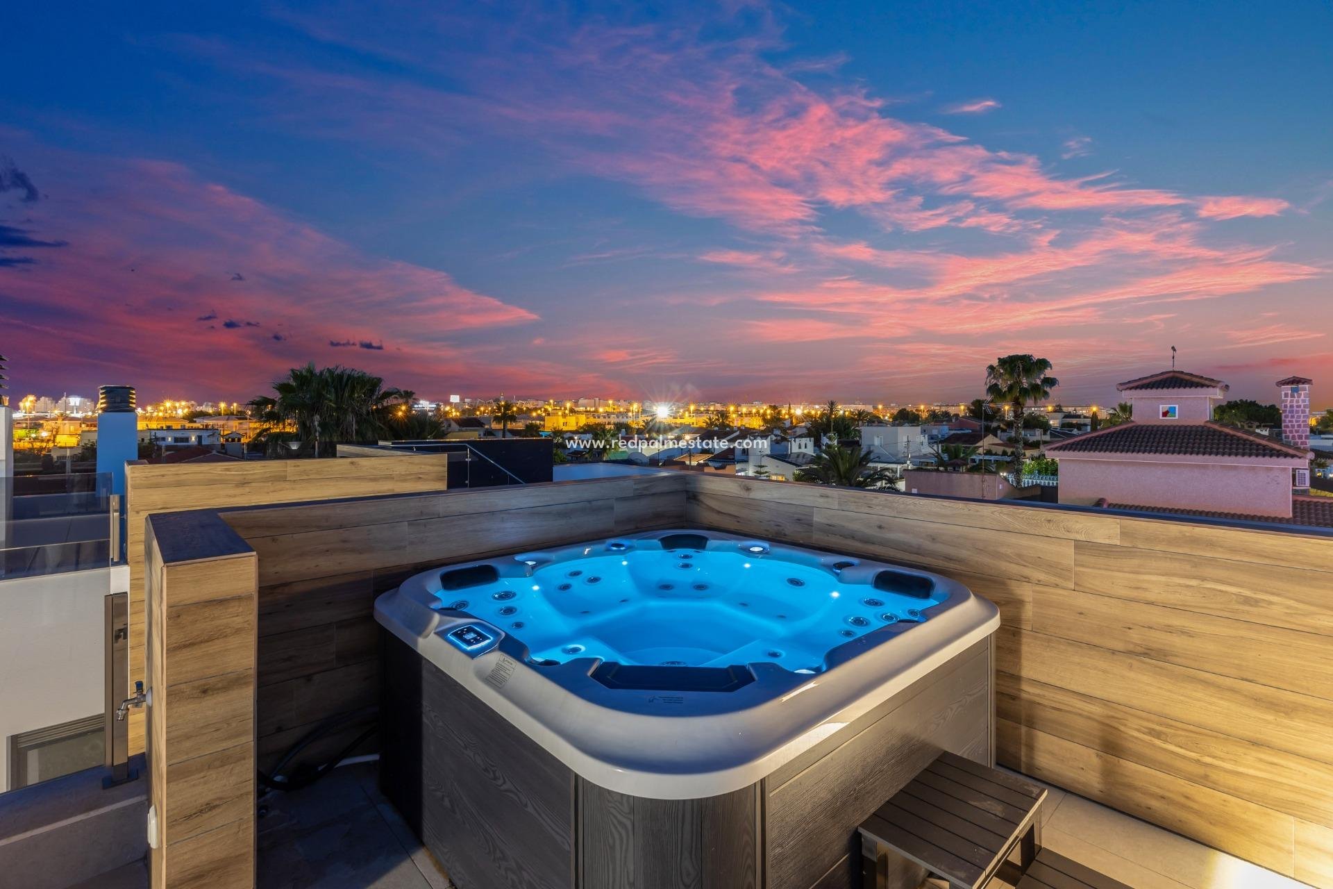 Videresalg - Villa -
Torrevieja - La Siesta - El Salado - Torreta