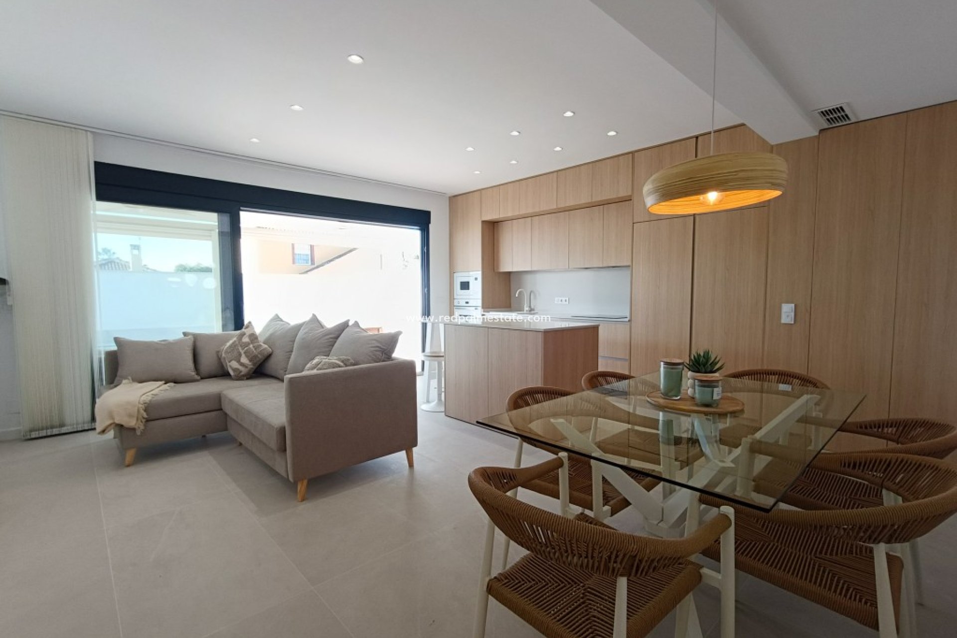 Videresalg - Villa -
Torrevieja - La Siesta - El Salado - Torreta