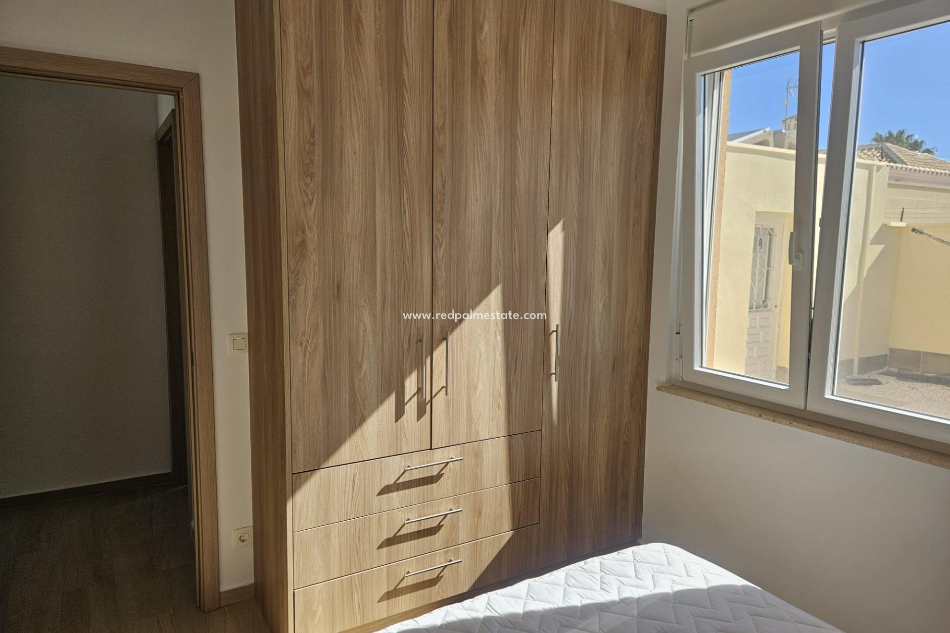 Videresalg - Villa -
Torrevieja - La Siesta - El Salado - Torreta