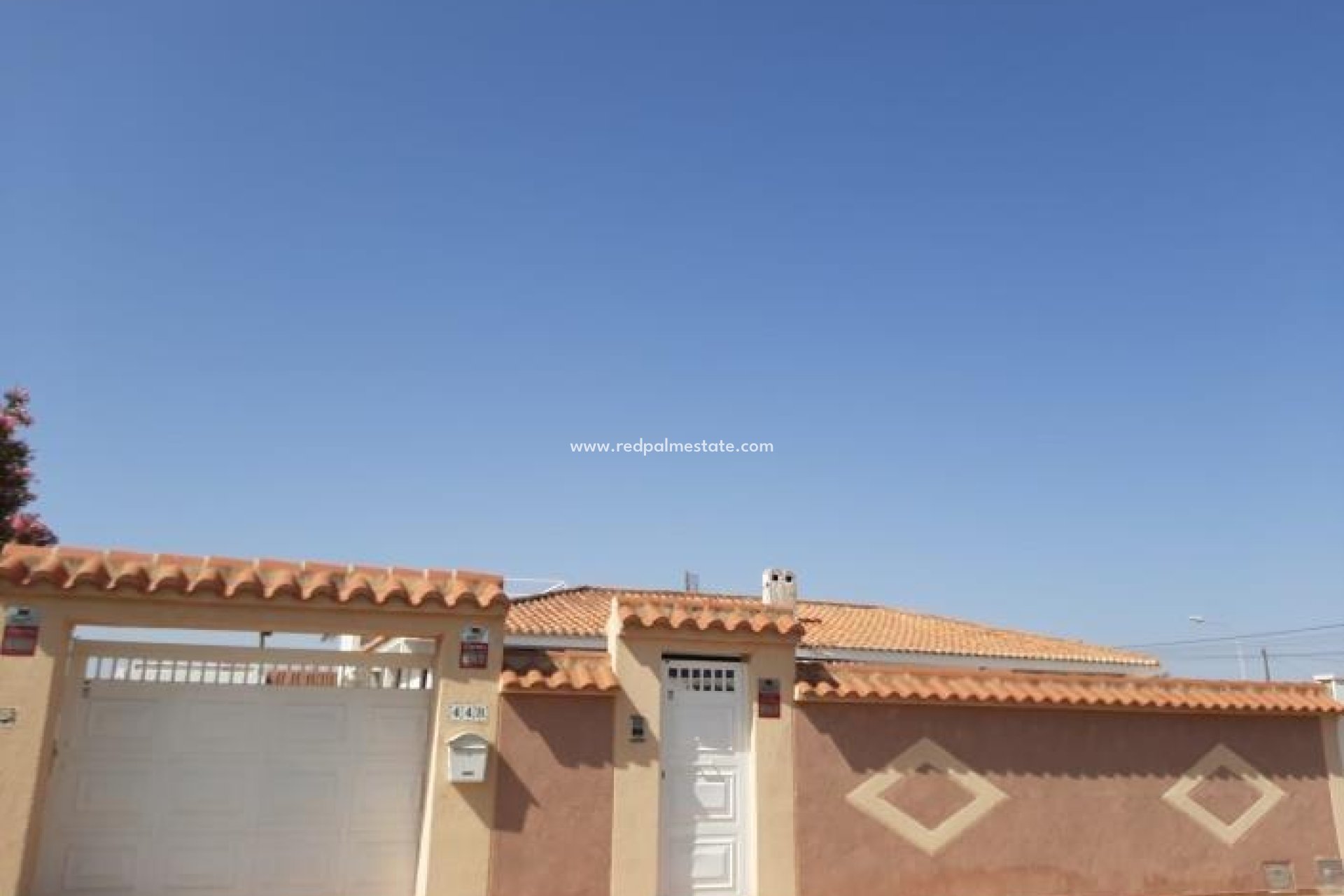 Videresalg - Villa -
Torrevieja - La siesta